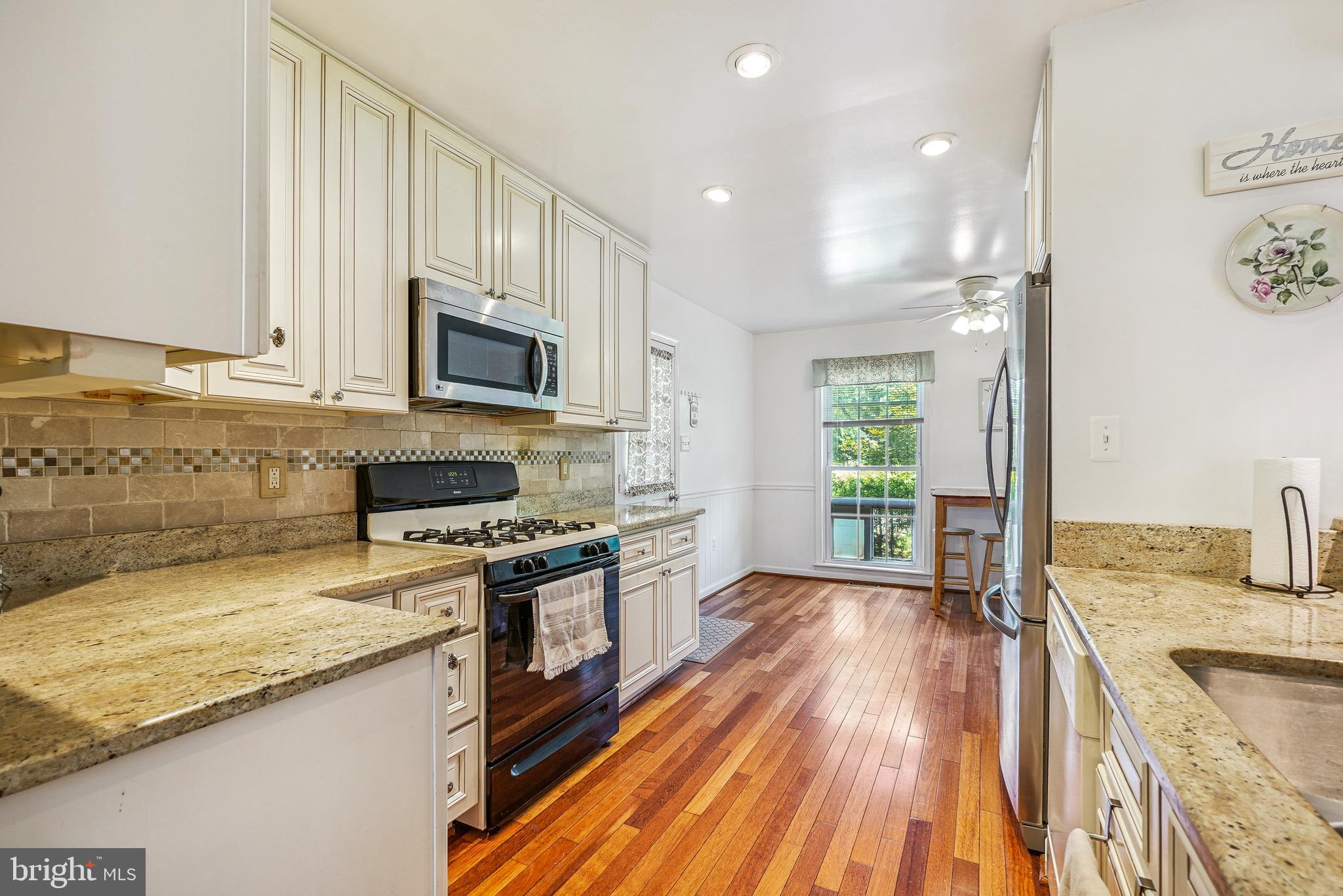 MIDDLERIDGE - Residential