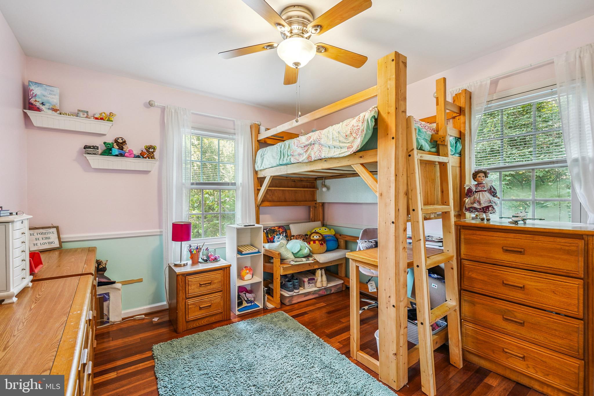 MIDDLERIDGE - Residential