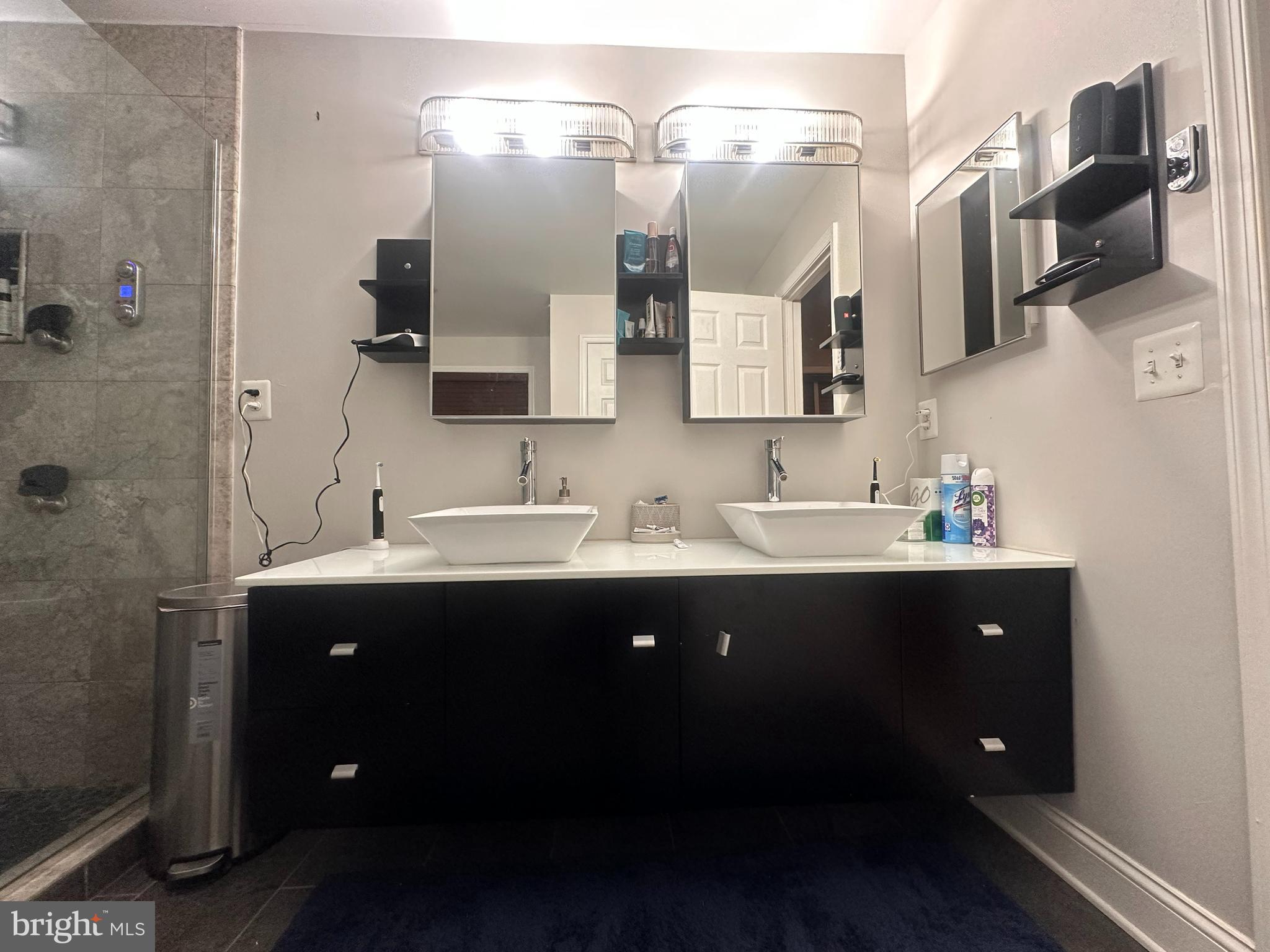 NORTH HART RUN - Residential Lease