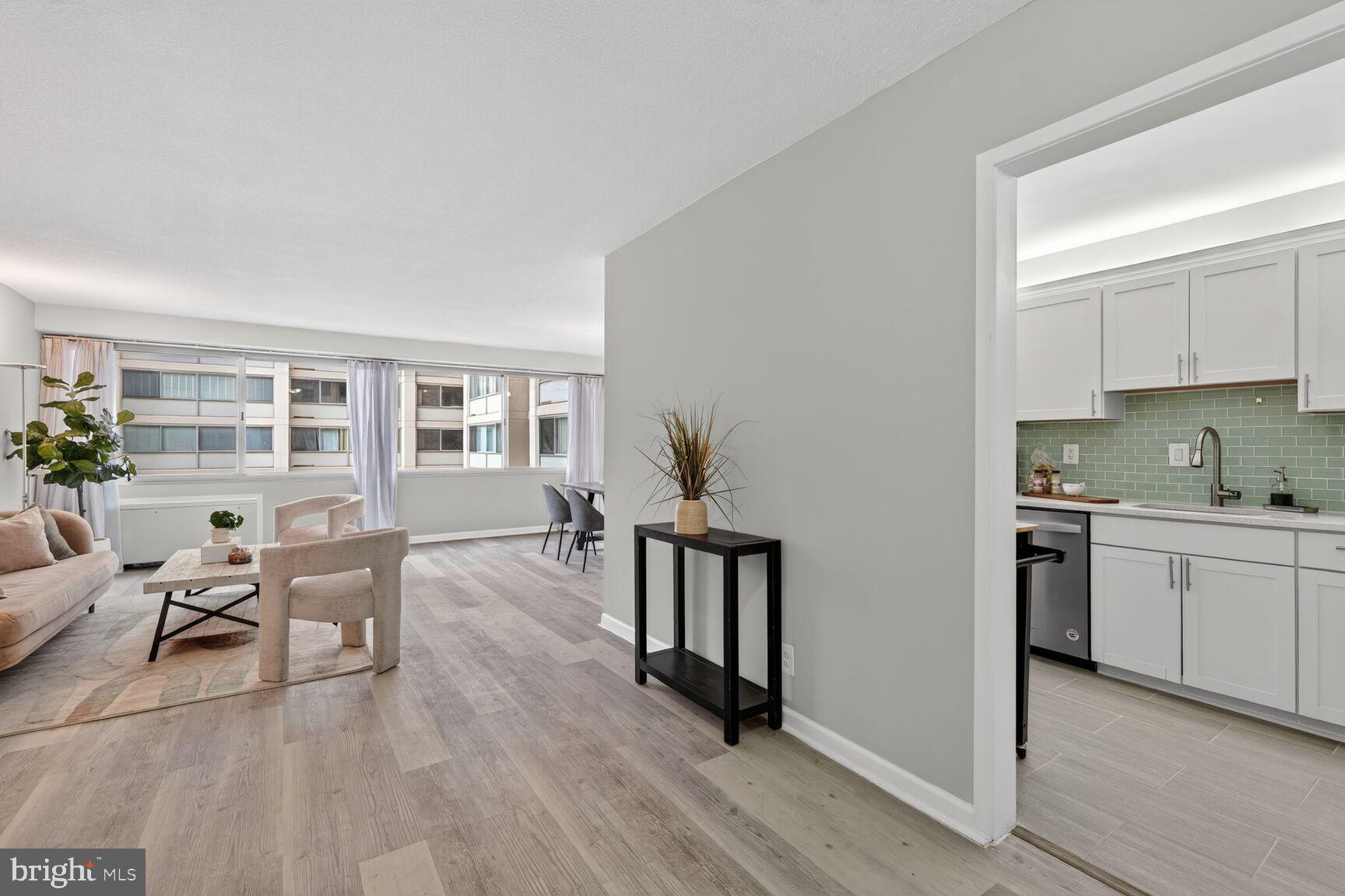 CHEVY CHASE - Residential