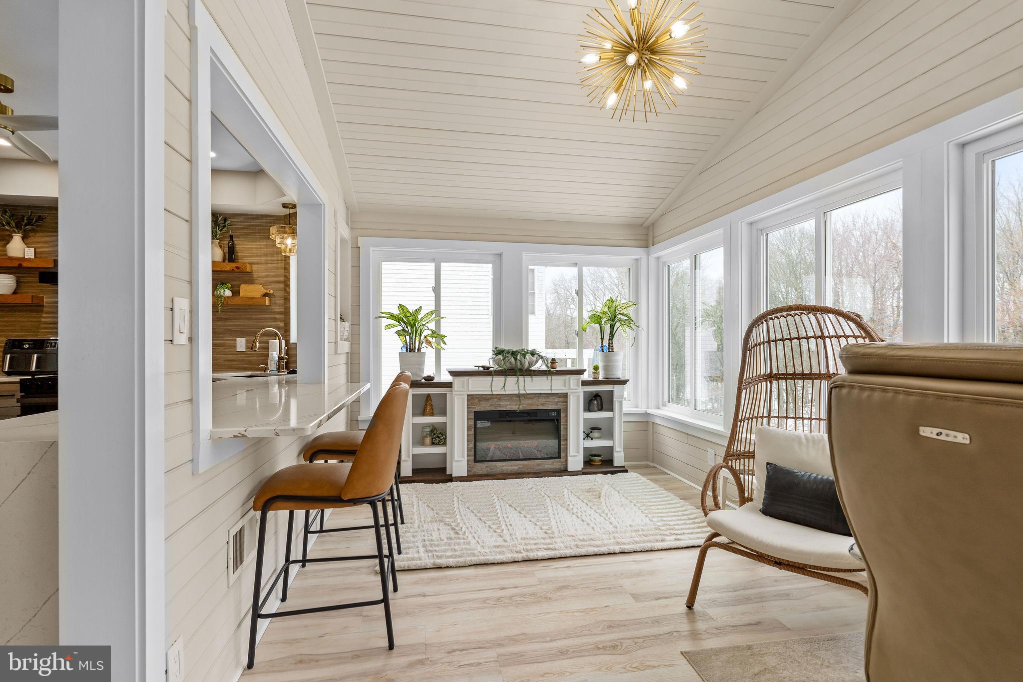 BEACON POINT - Residential