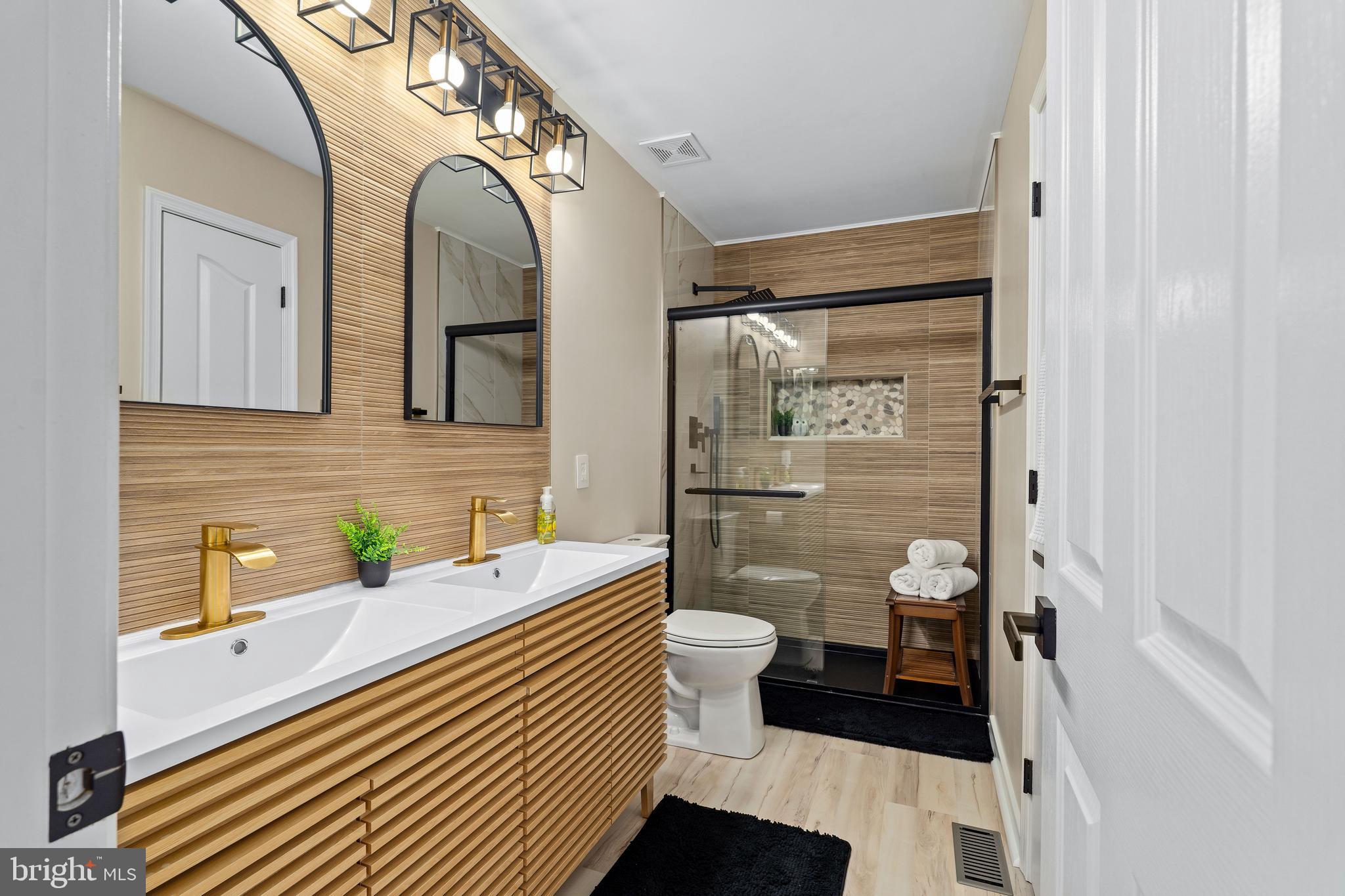 BEACON POINT - Residential