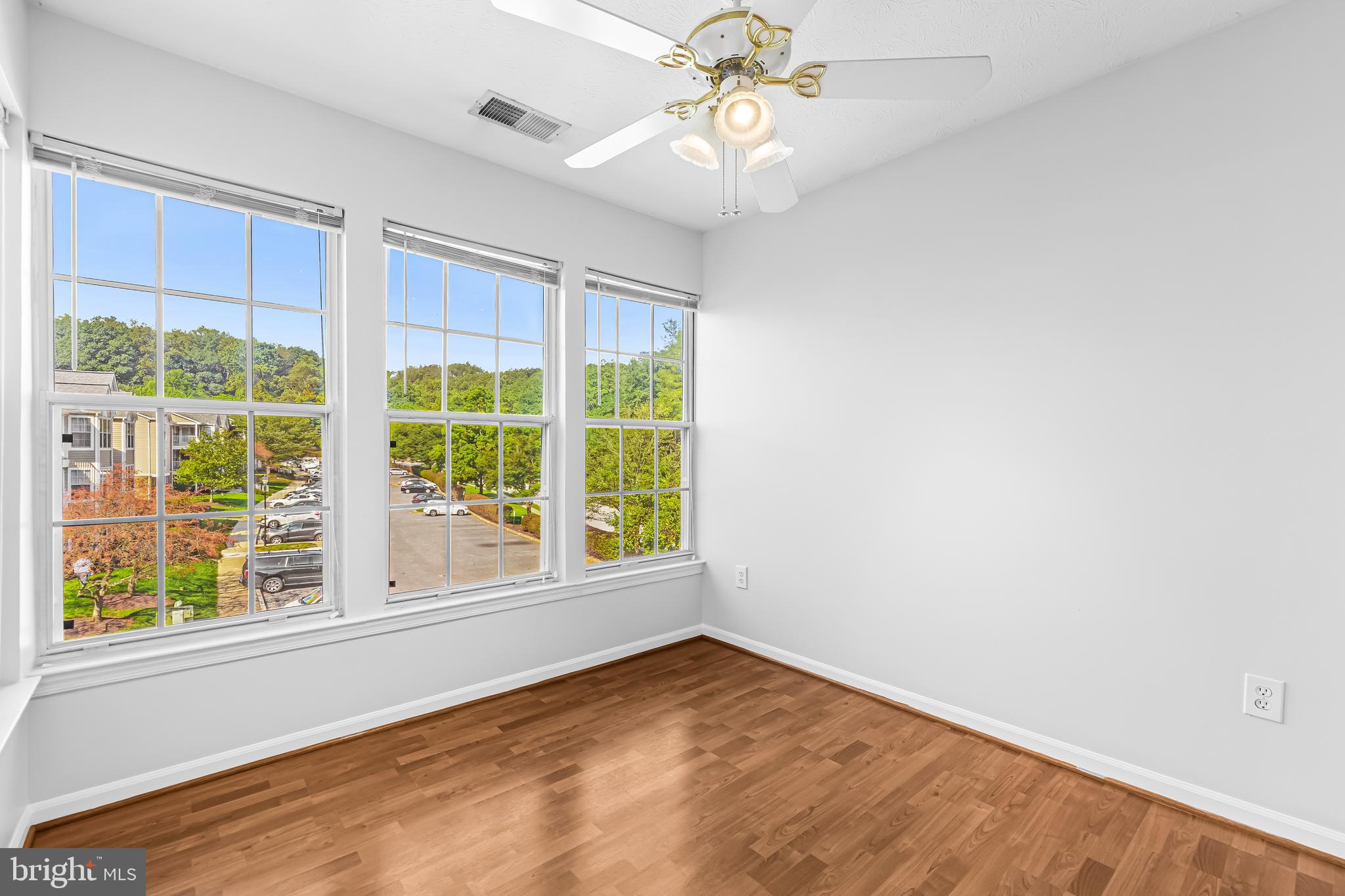 GREENSPRING EAST - Residential