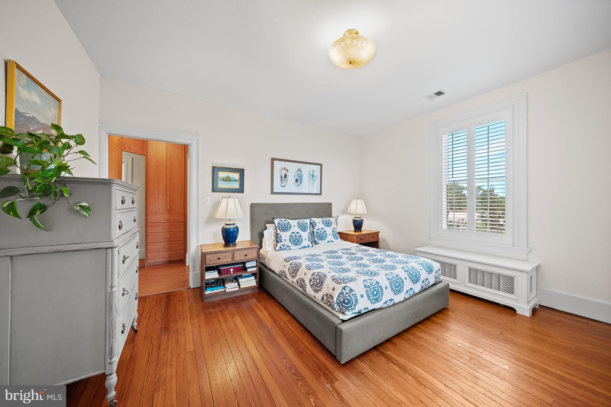 CLEVELAND PARK - Residential