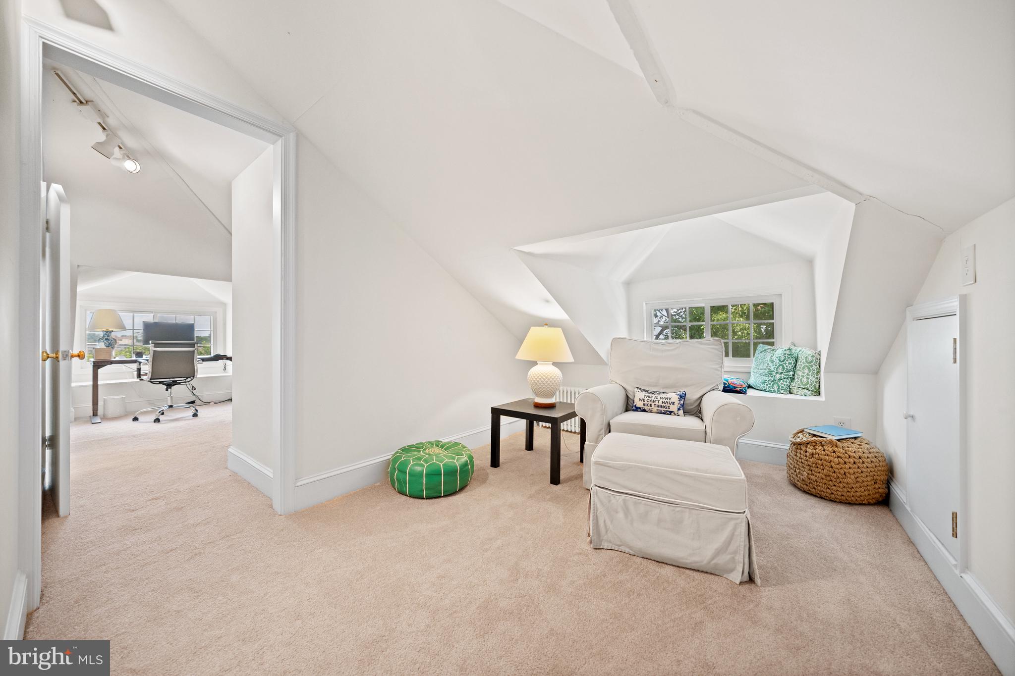 CLEVELAND PARK - Residential