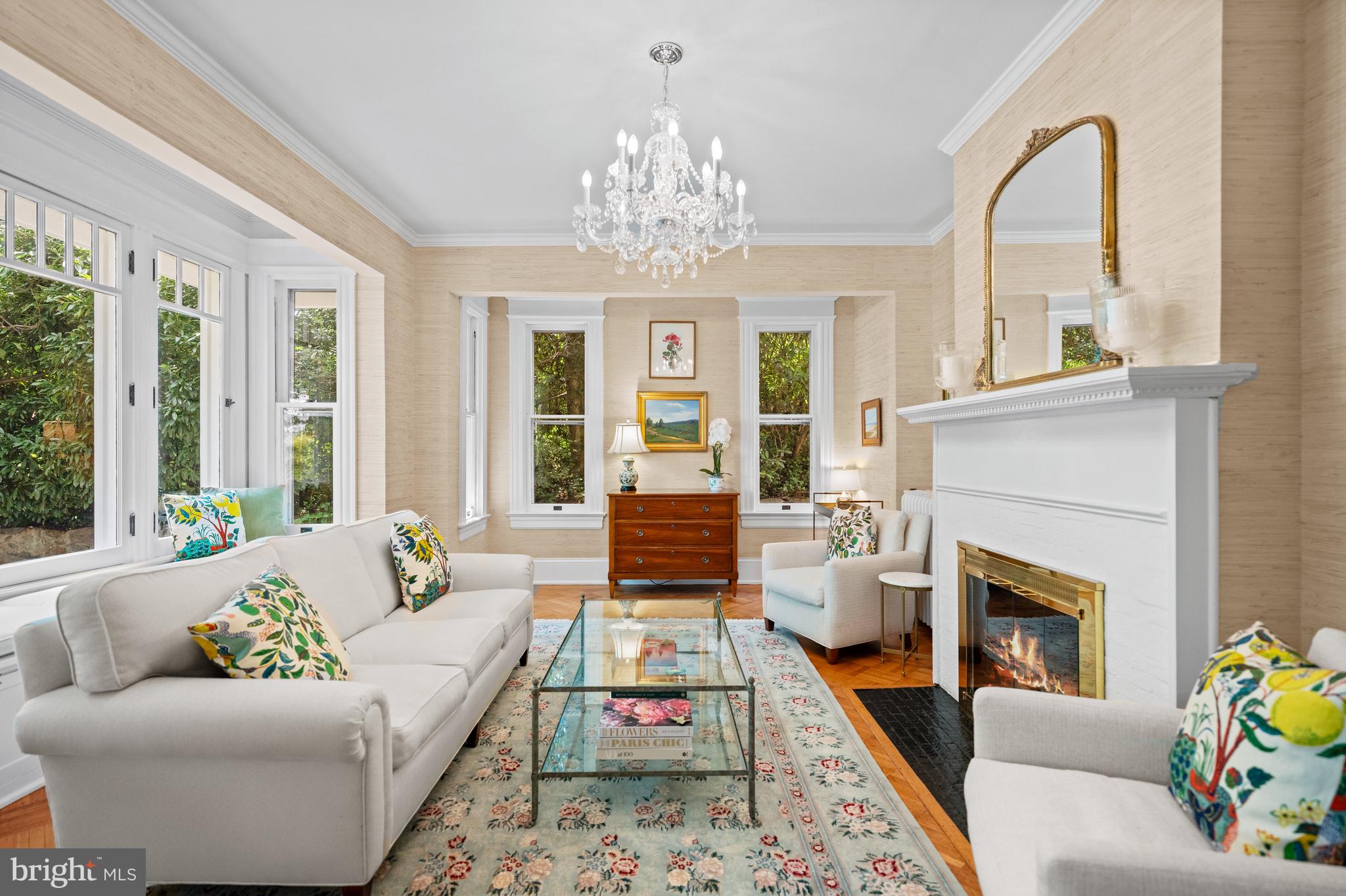 CLEVELAND PARK - Residential