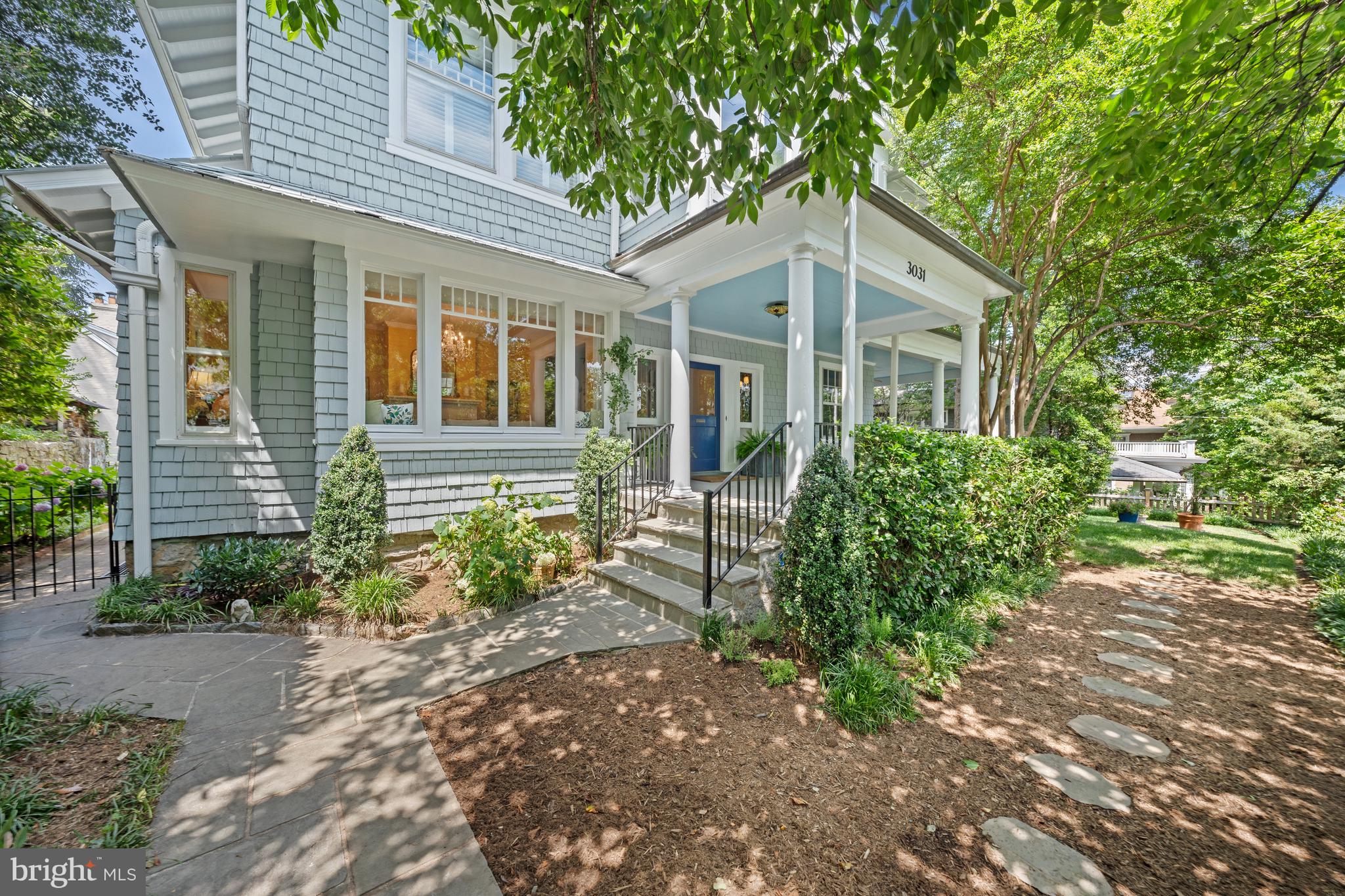 CLEVELAND PARK - Residential