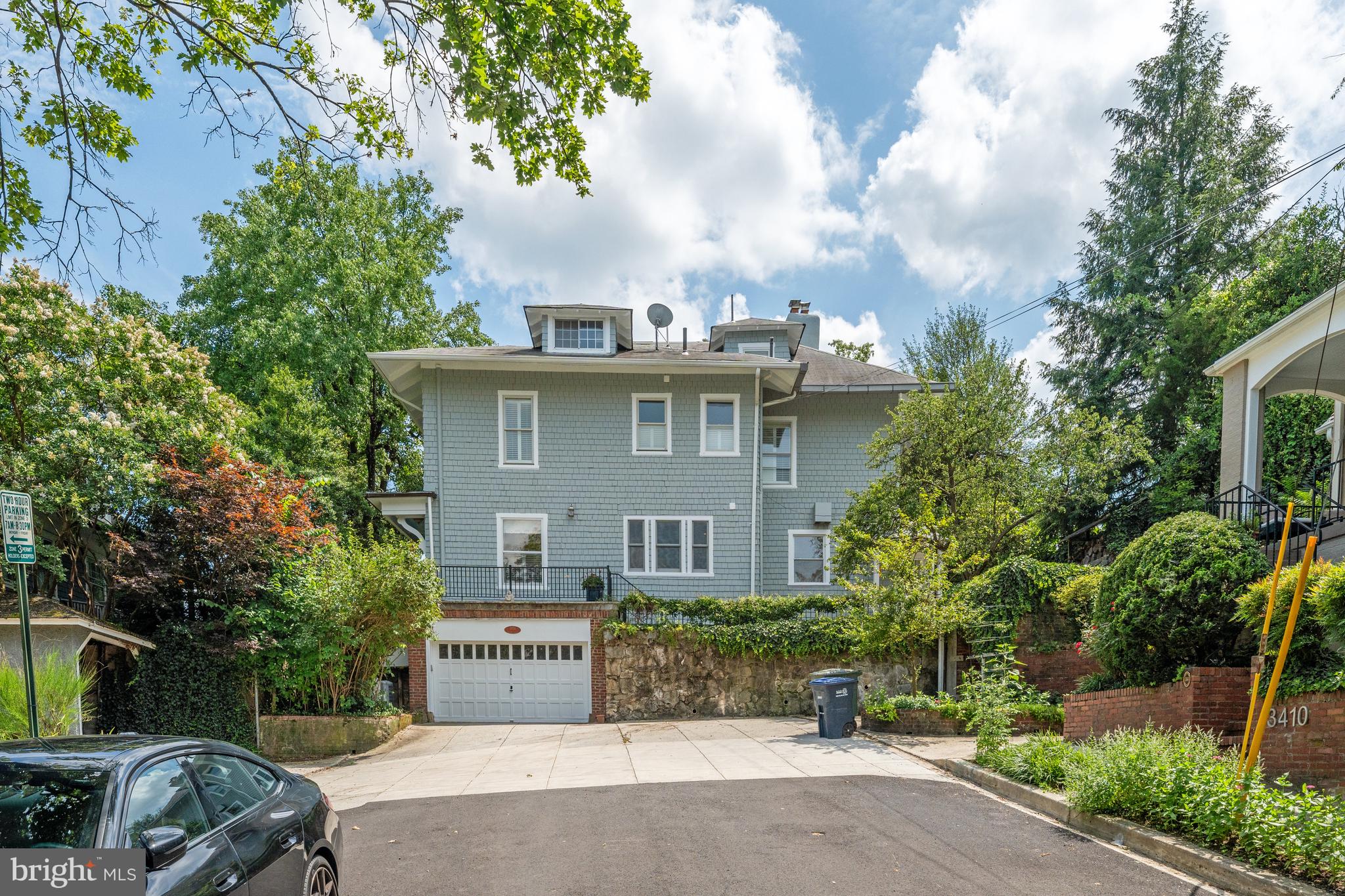 CLEVELAND PARK - Residential