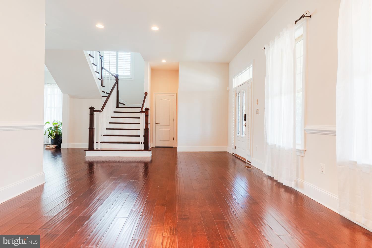 TANGLEWOOD - Residential