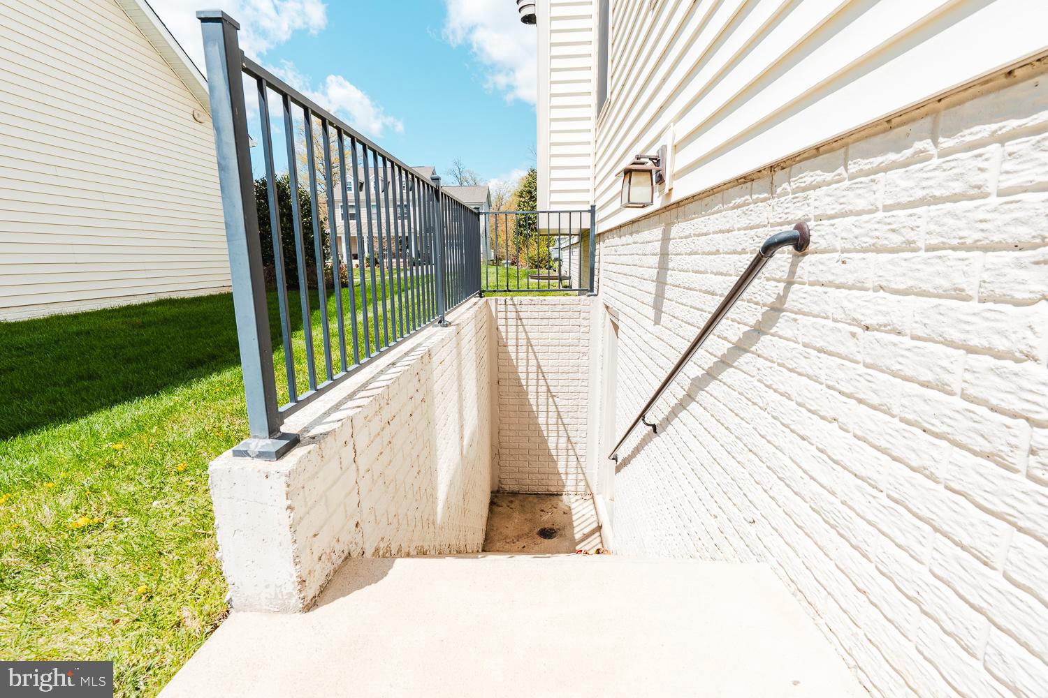 TANGLEWOOD - Residential