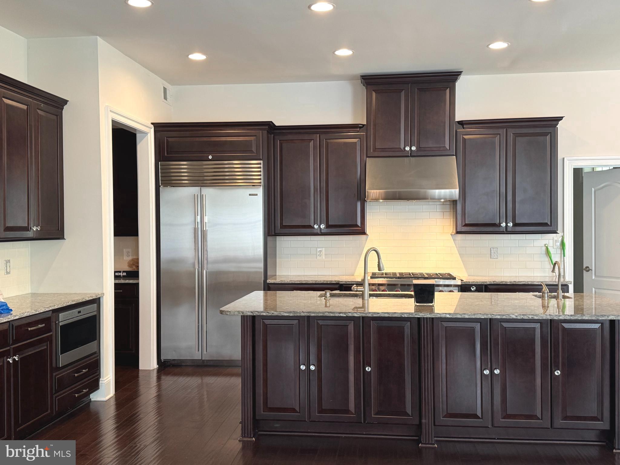 TANGLEWOOD - Residential