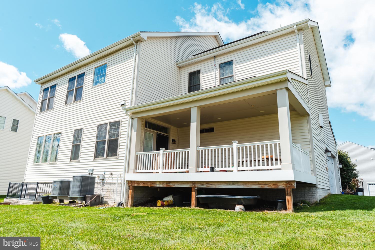 TANGLEWOOD - Residential