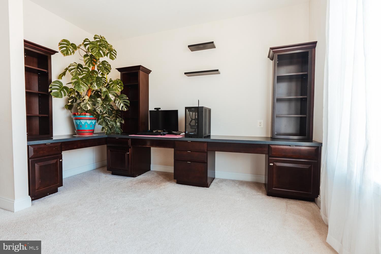 TANGLEWOOD - Residential