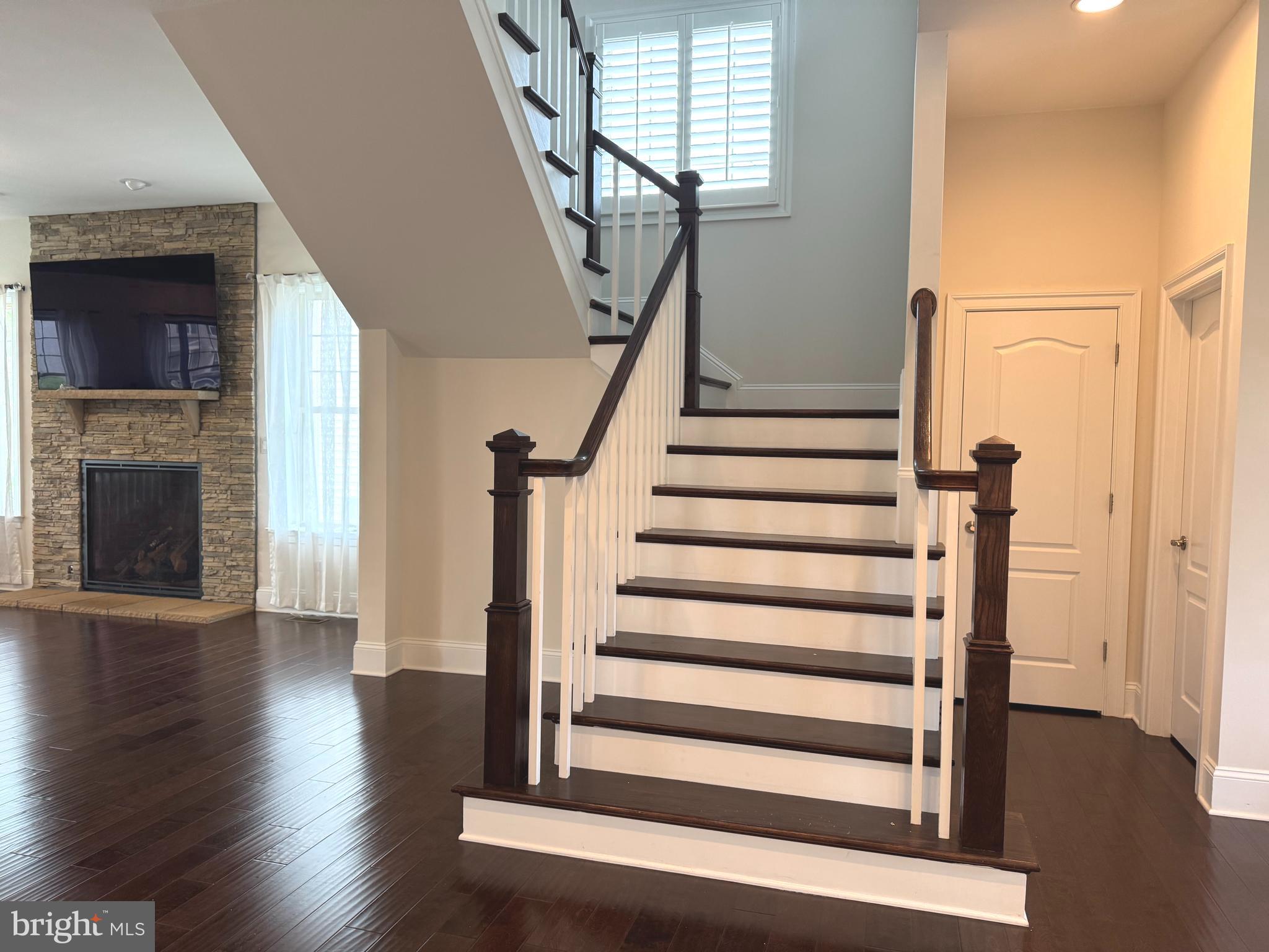 TANGLEWOOD - Residential