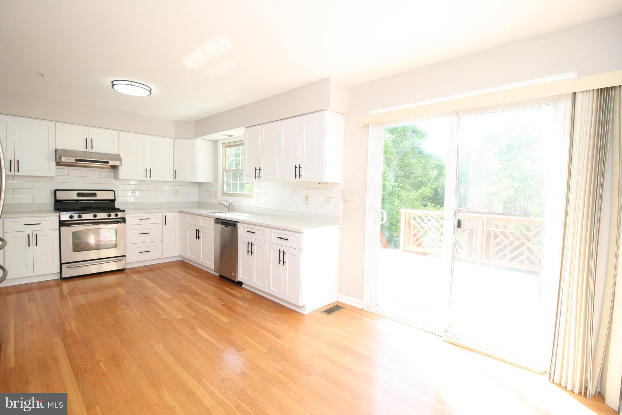 TRAVILAH CREST - Residential Lease