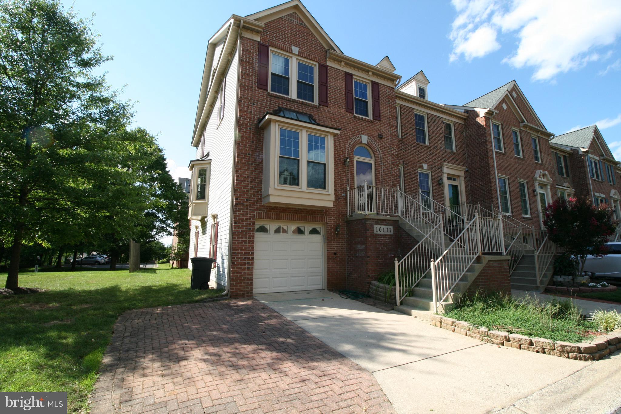 TRAVILAH CREST - Residential Lease