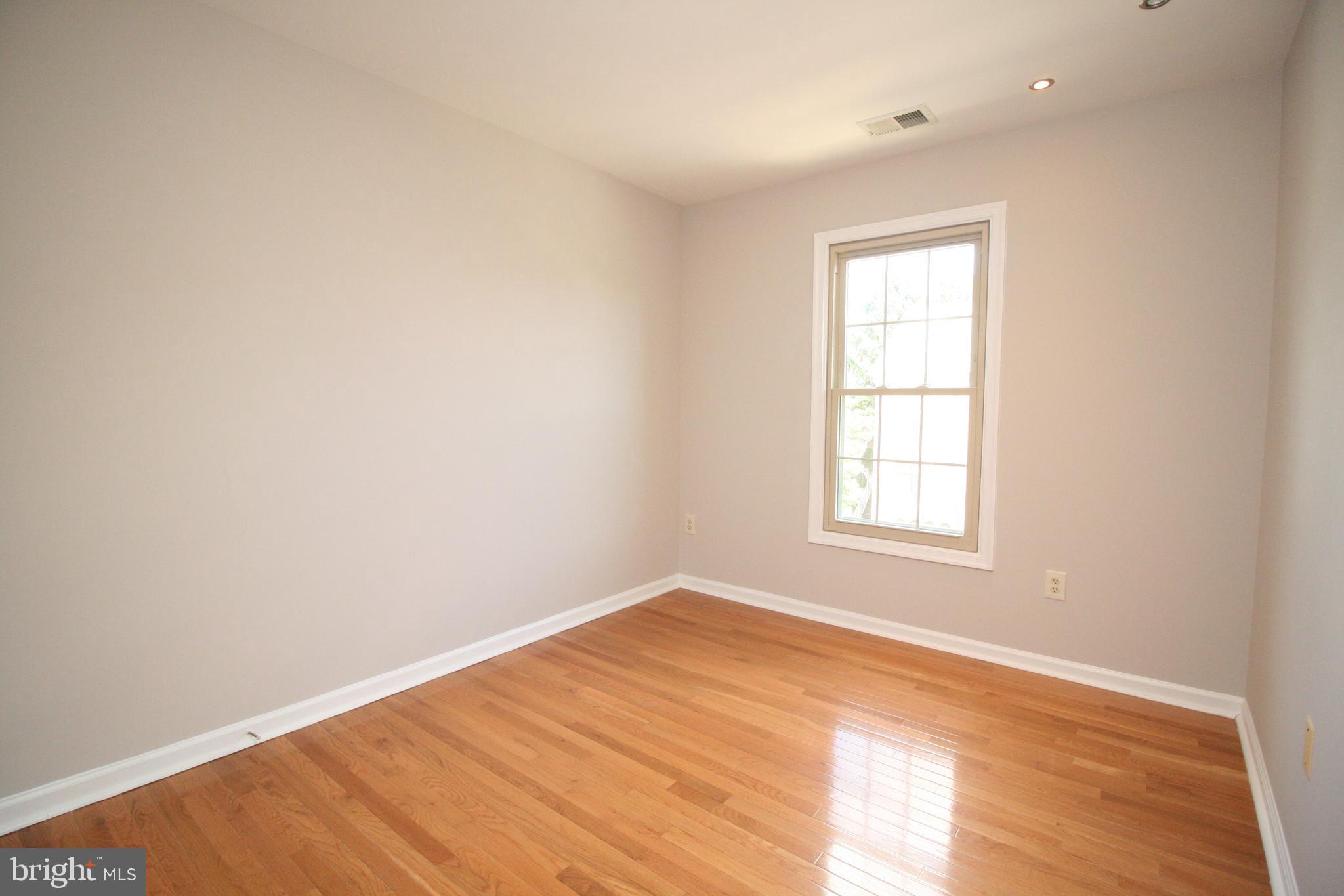 TRAVILAH CREST - Residential Lease