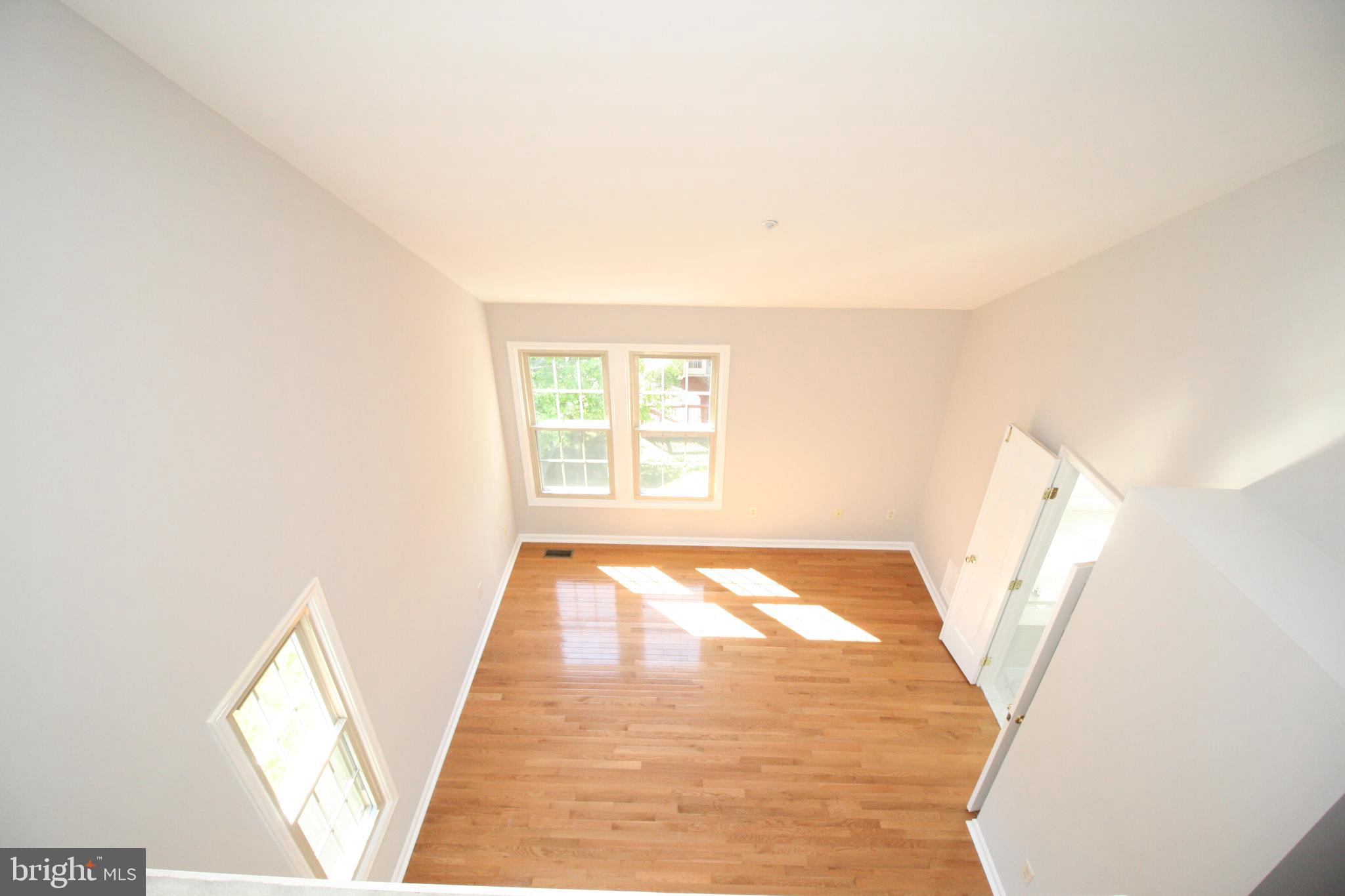 TRAVILAH CREST - Residential Lease