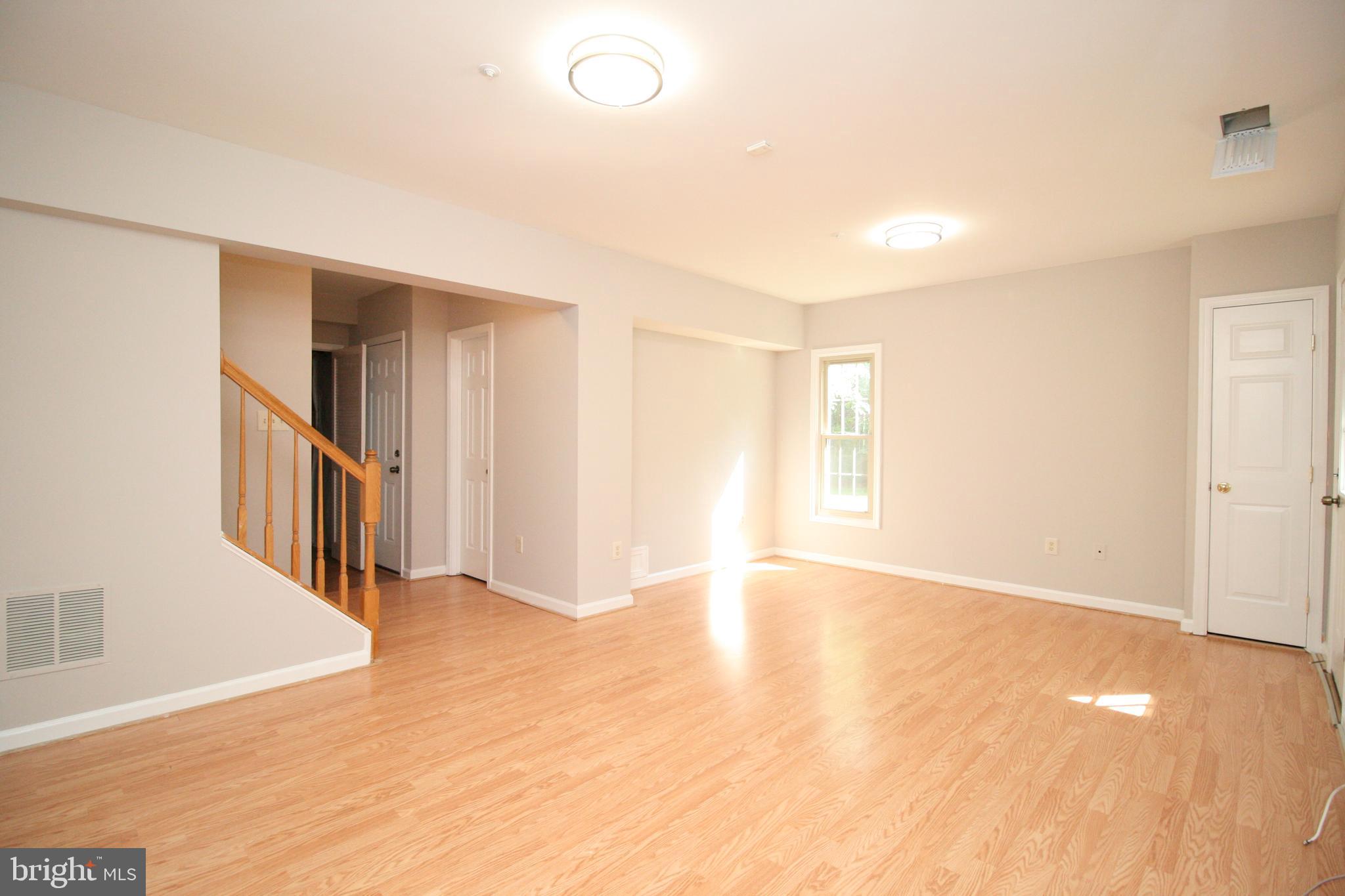 TRAVILAH CREST - Residential Lease