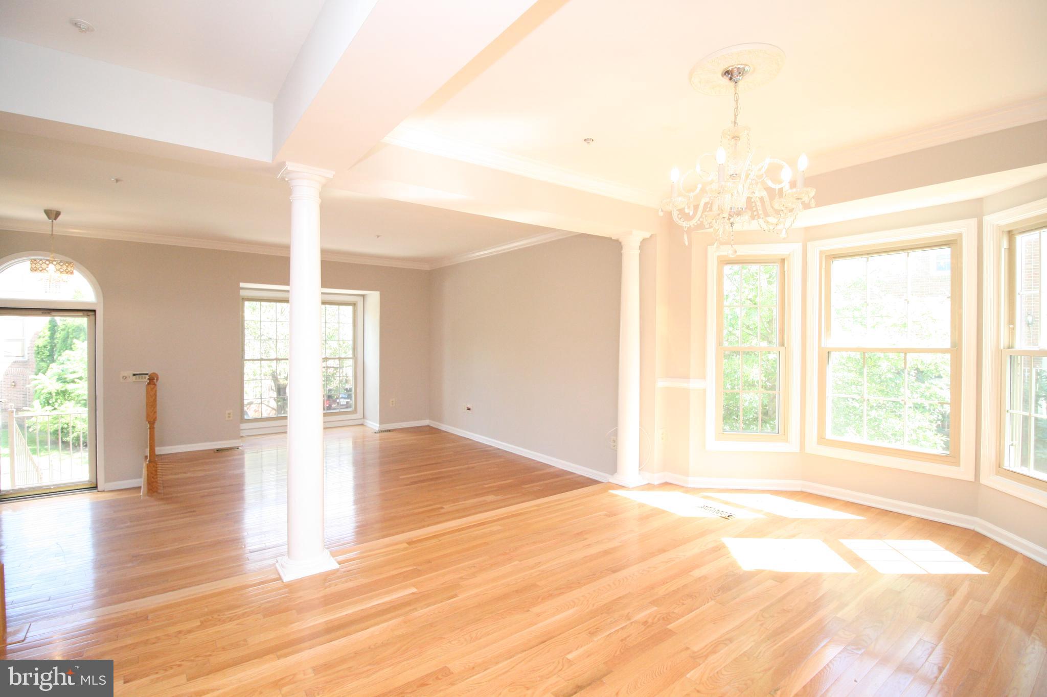 TRAVILAH CREST - Residential Lease