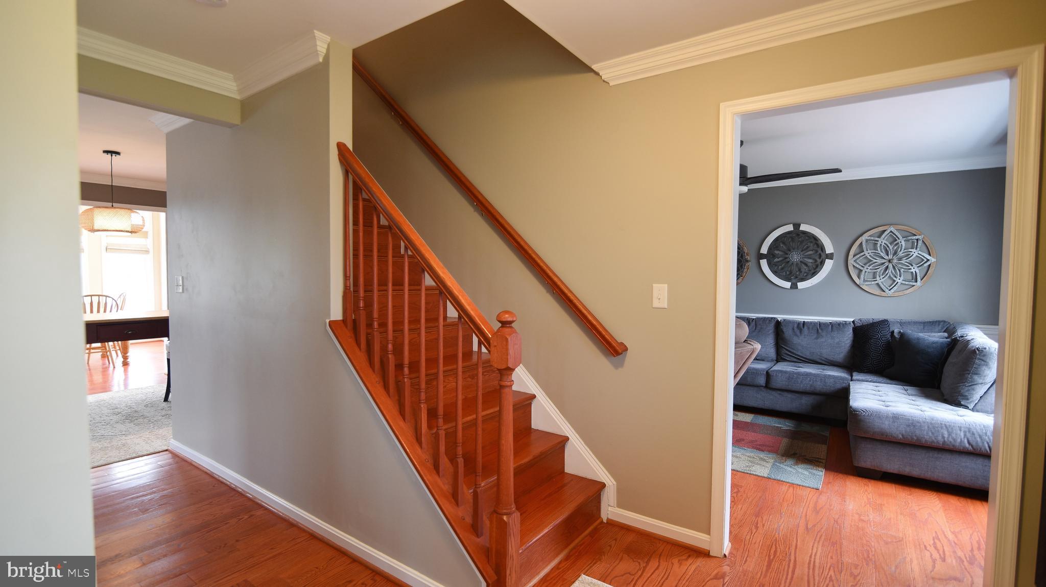 WHISPERING HILLS - Residential