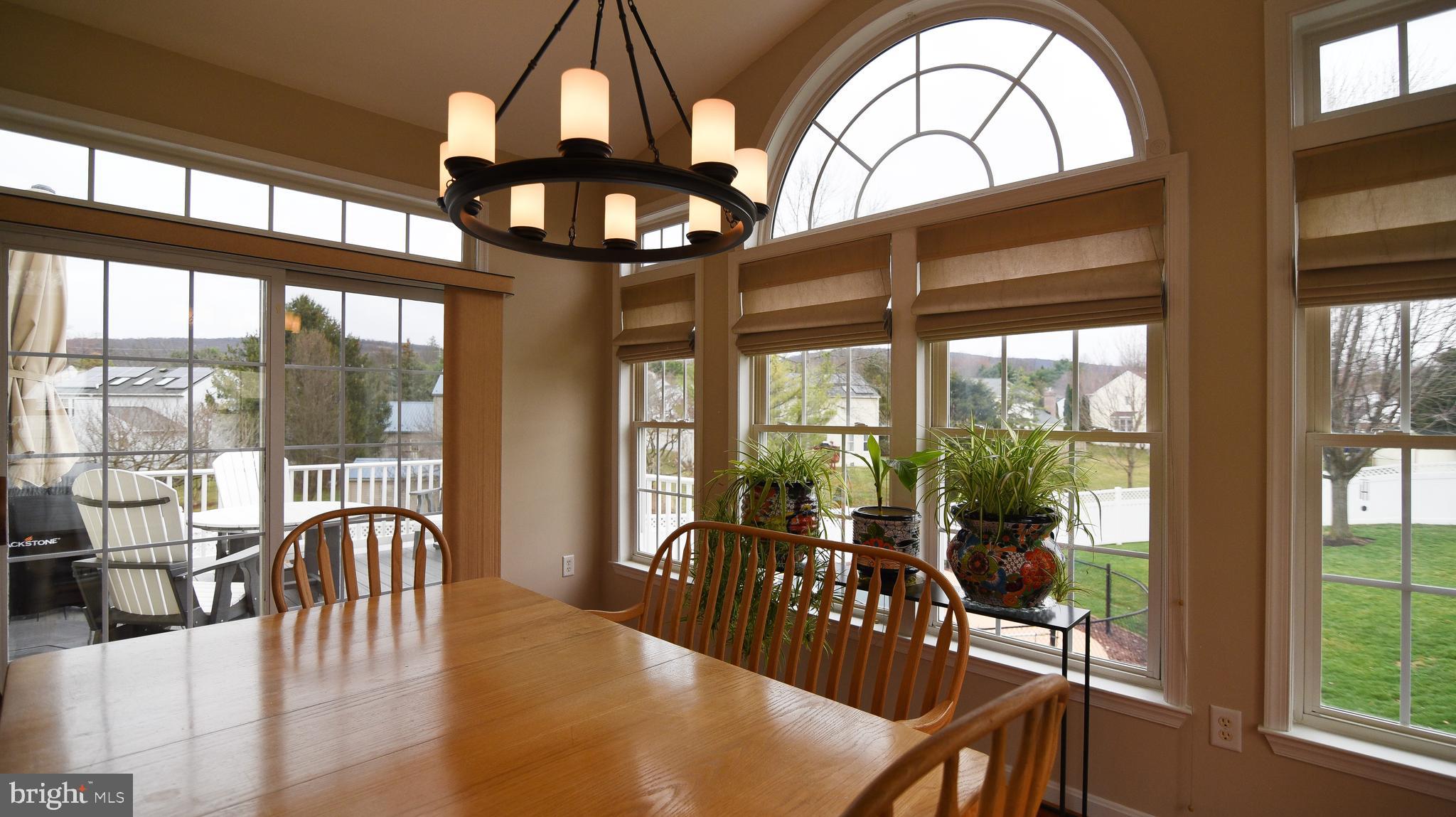 WHISPERING HILLS - Residential