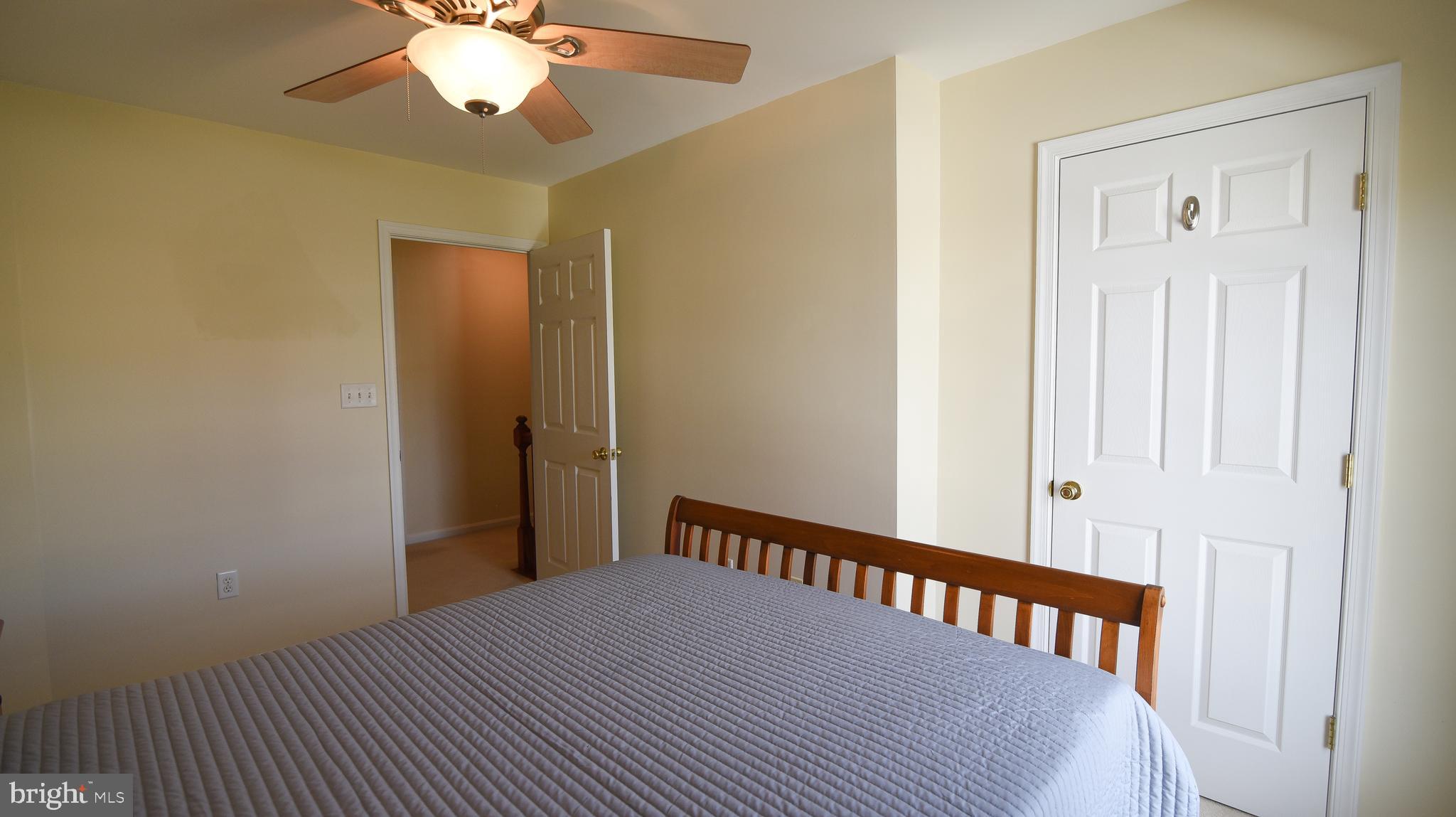 WHISPERING HILLS - Residential