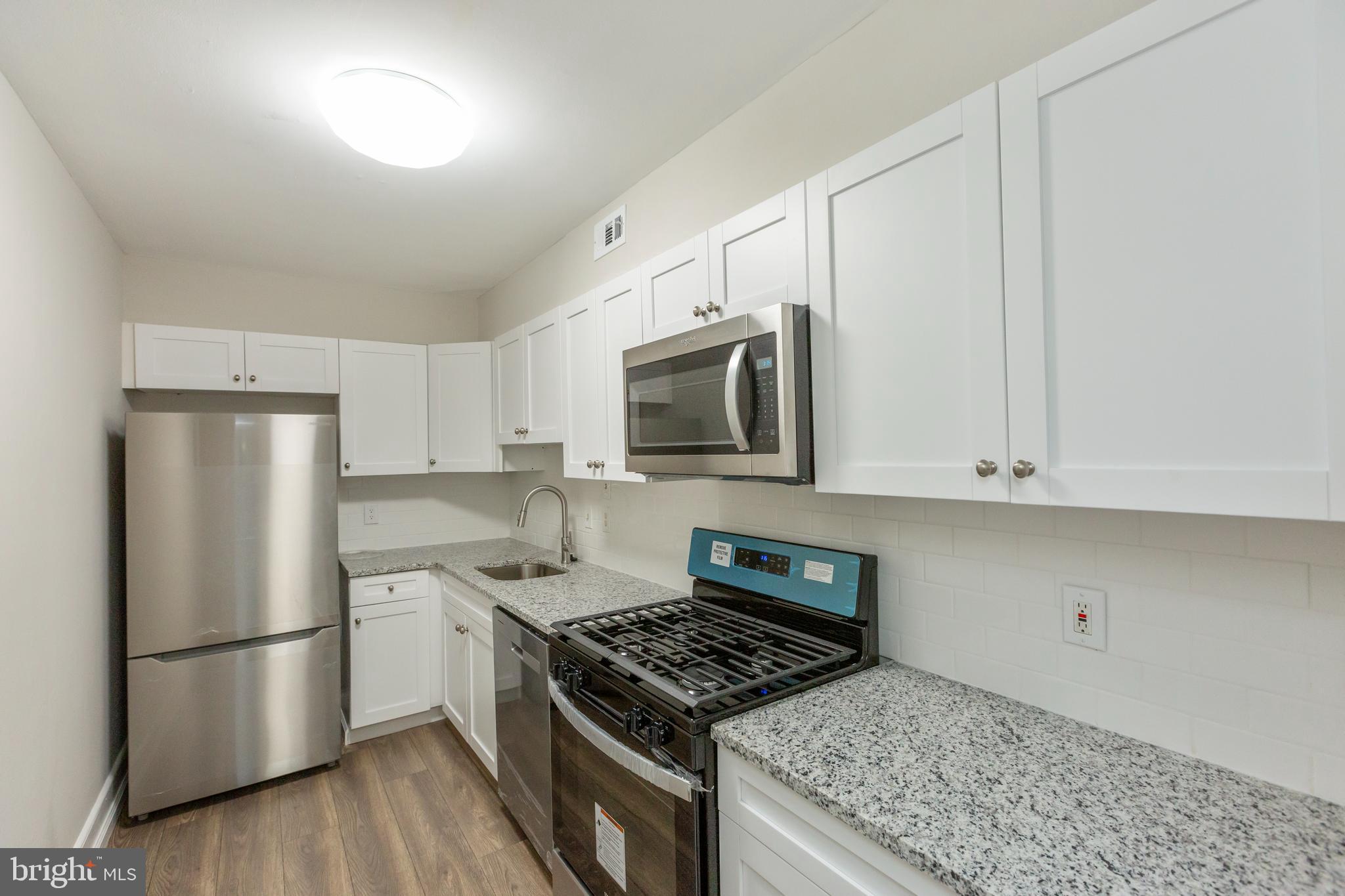 WEST SPRING - Residential