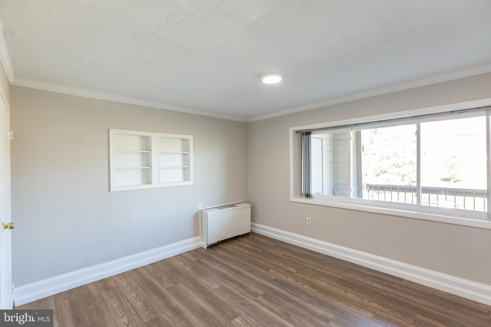 WEST SPRING - Residential