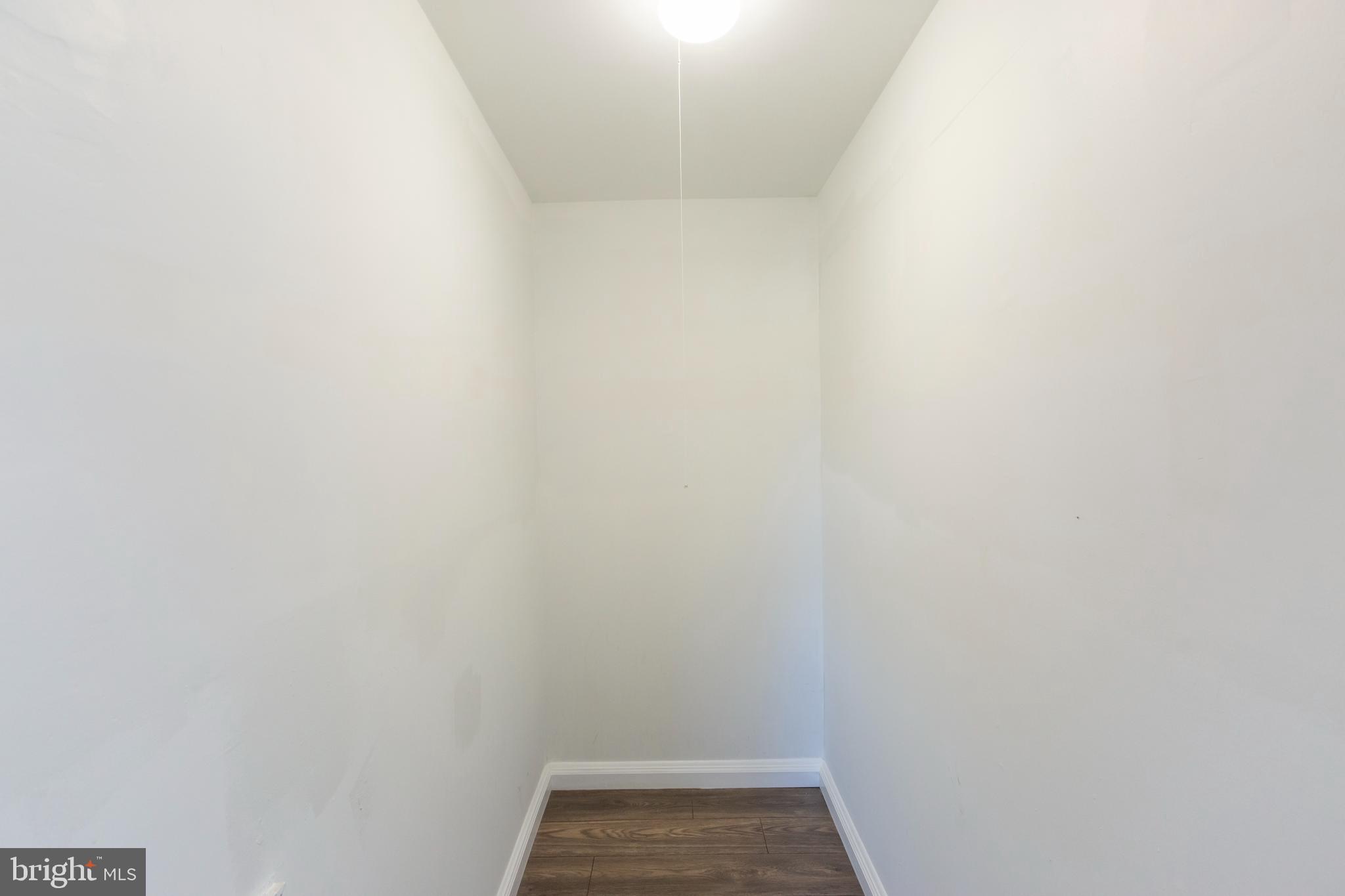 WEST SPRING - Residential