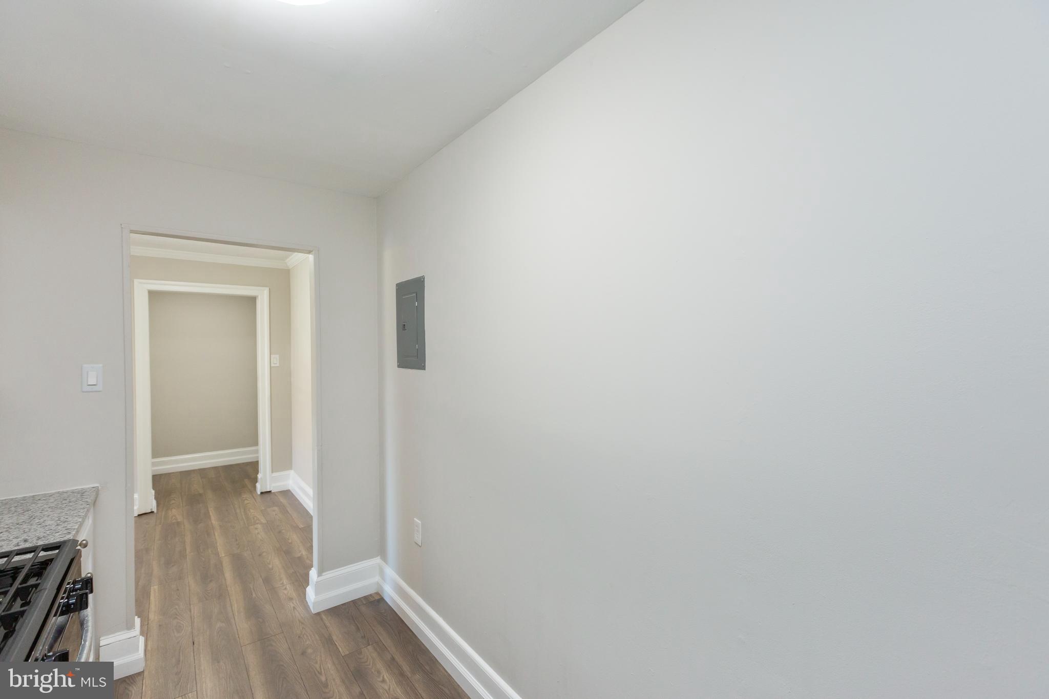 WEST SPRING - Residential