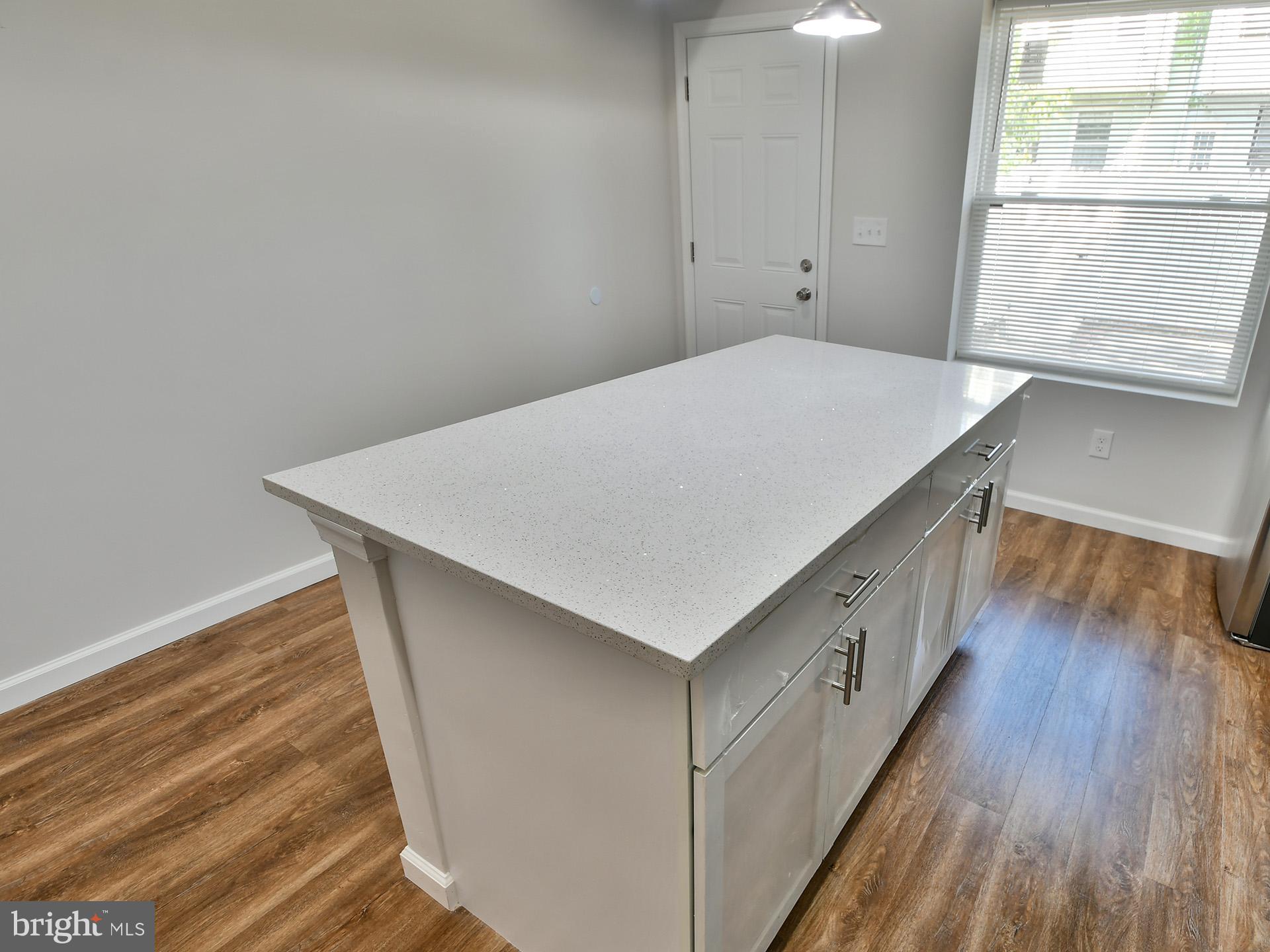 BALTIMORE EAST - SOUTH CLIFTON PARK HIST. DISTRICT - Residential Lease