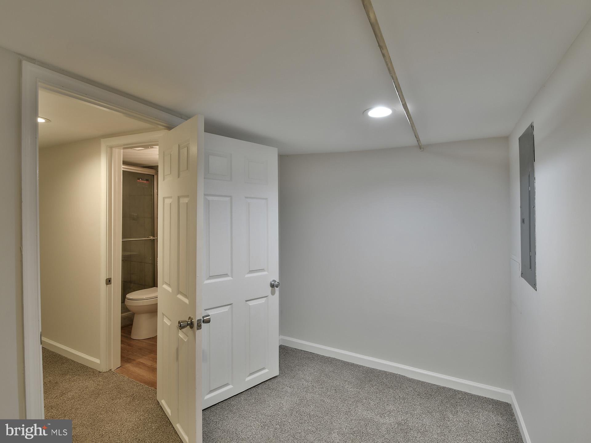 BALTIMORE EAST - SOUTH CLIFTON PARK HIST. DISTRICT - Residential Lease