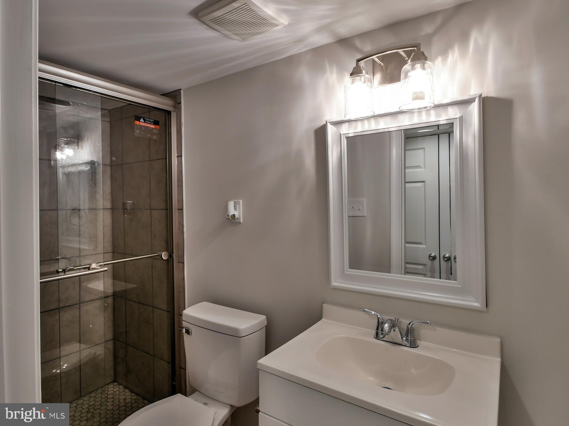 BALTIMORE EAST - SOUTH CLIFTON PARK HIST. DISTRICT - Residential Lease