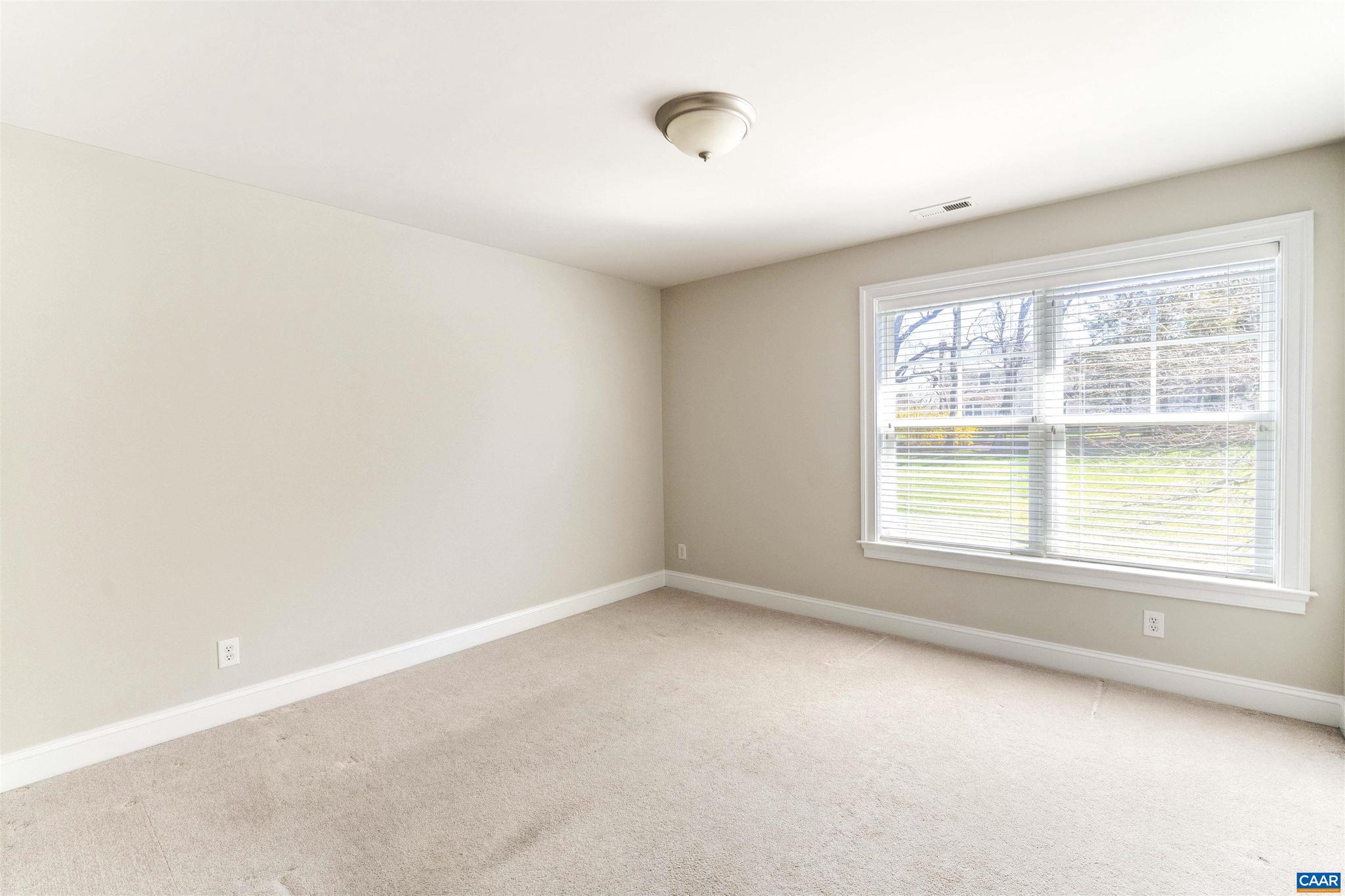 WICKHAM POND - Residential