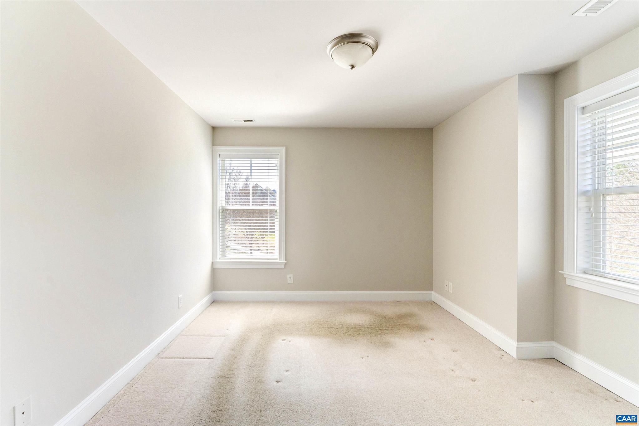 WICKHAM POND - Residential