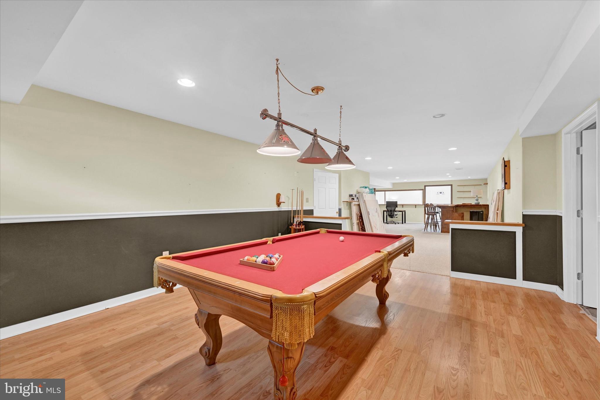 REGULARS - Residential