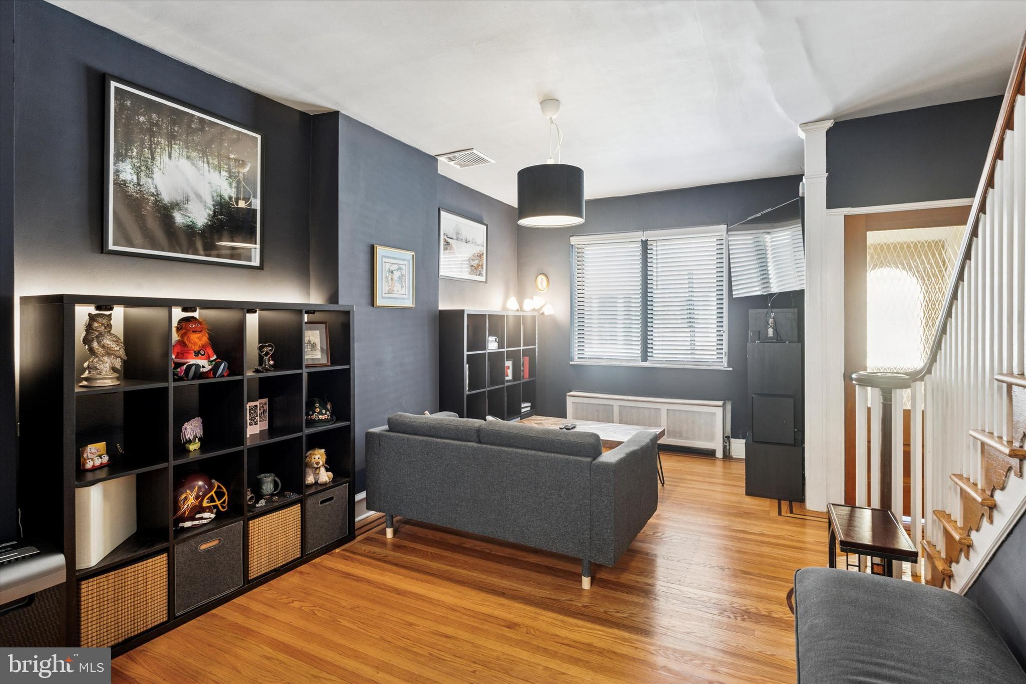 2308 S BANCROFT STREET