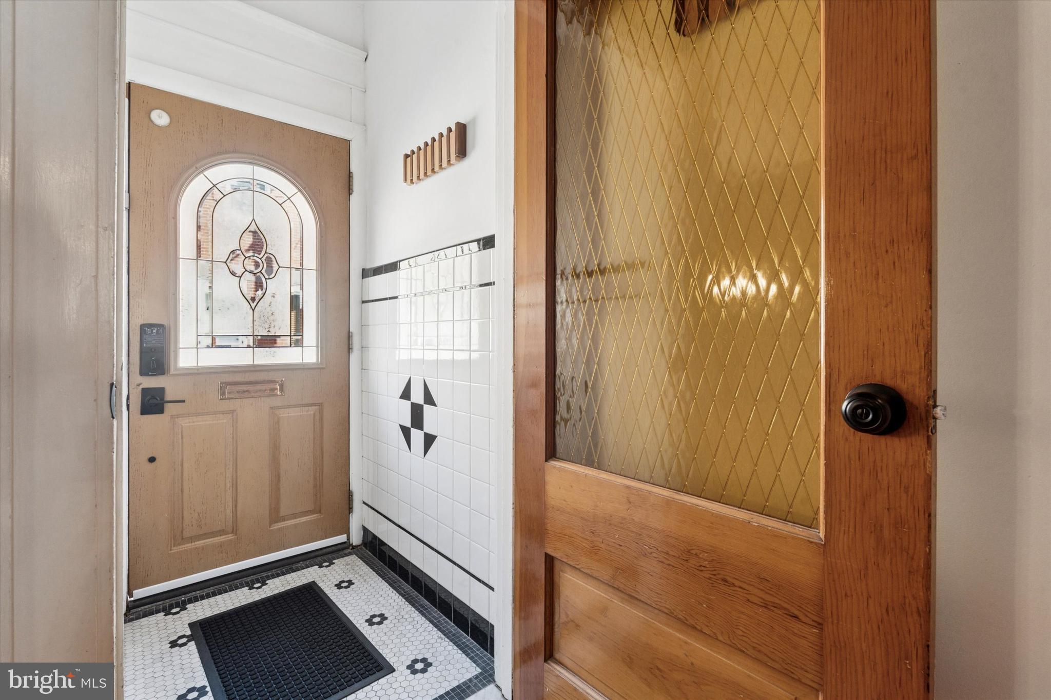 2308 S BANCROFT STREET