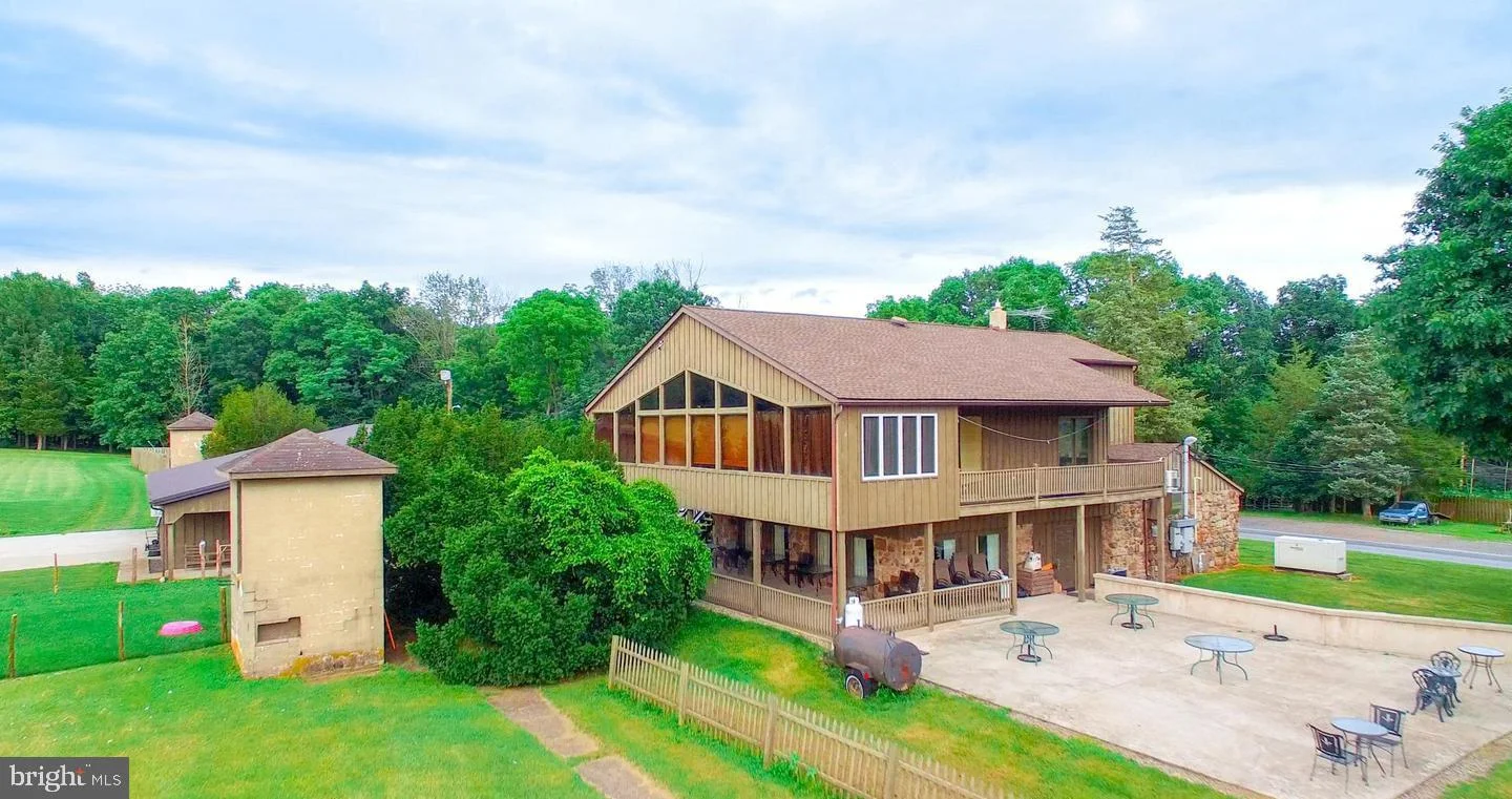 2071 Baus Road, East Greenville, PA, 18041