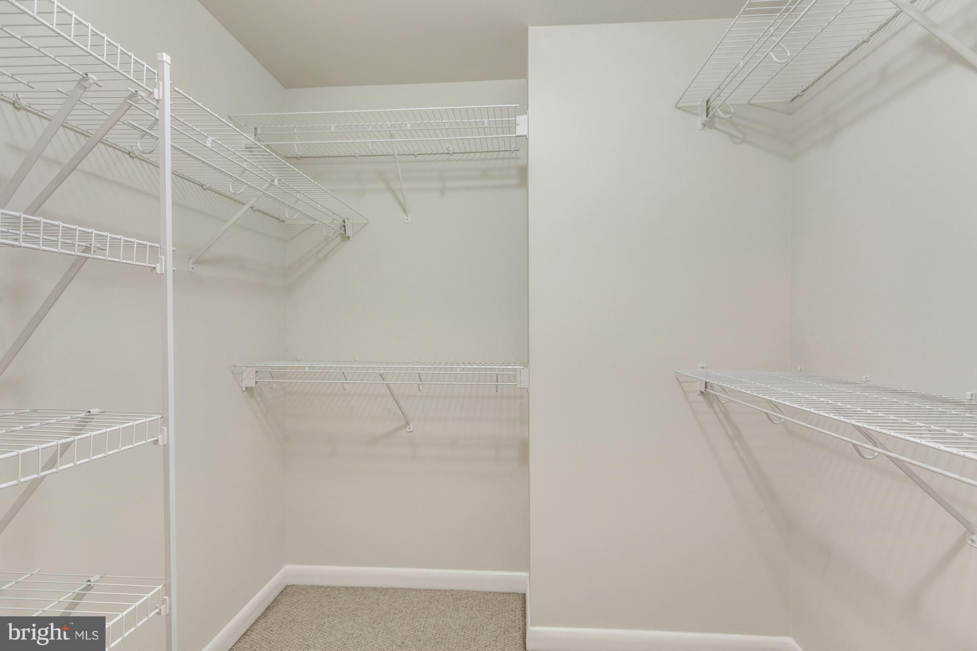 CLARENDON - Residential