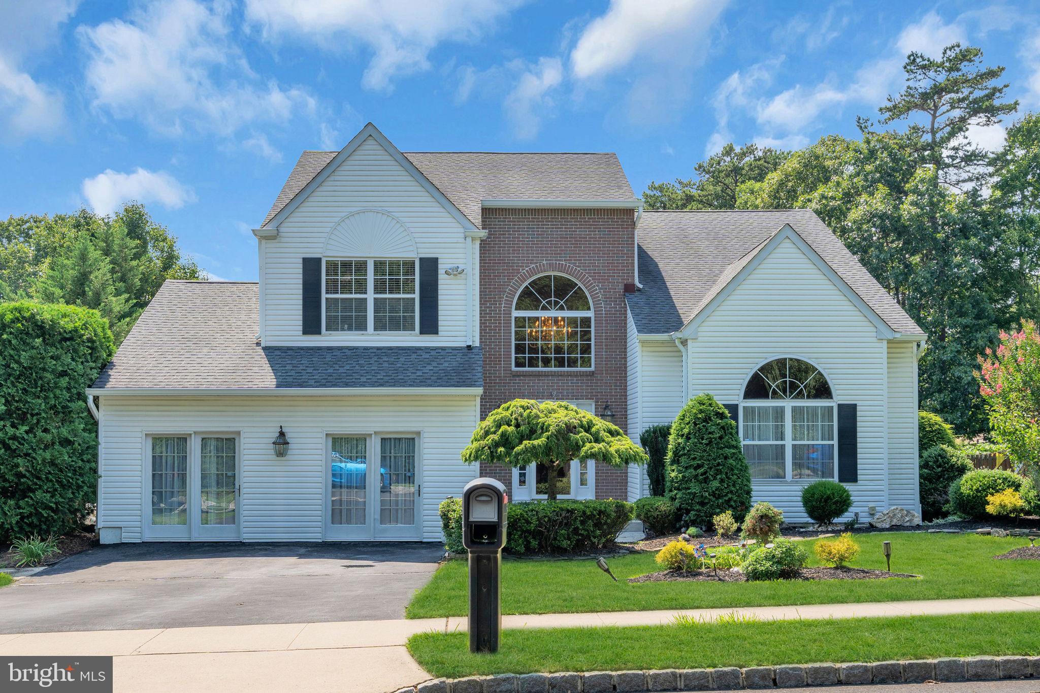 494 MEADOWOOD ROAD