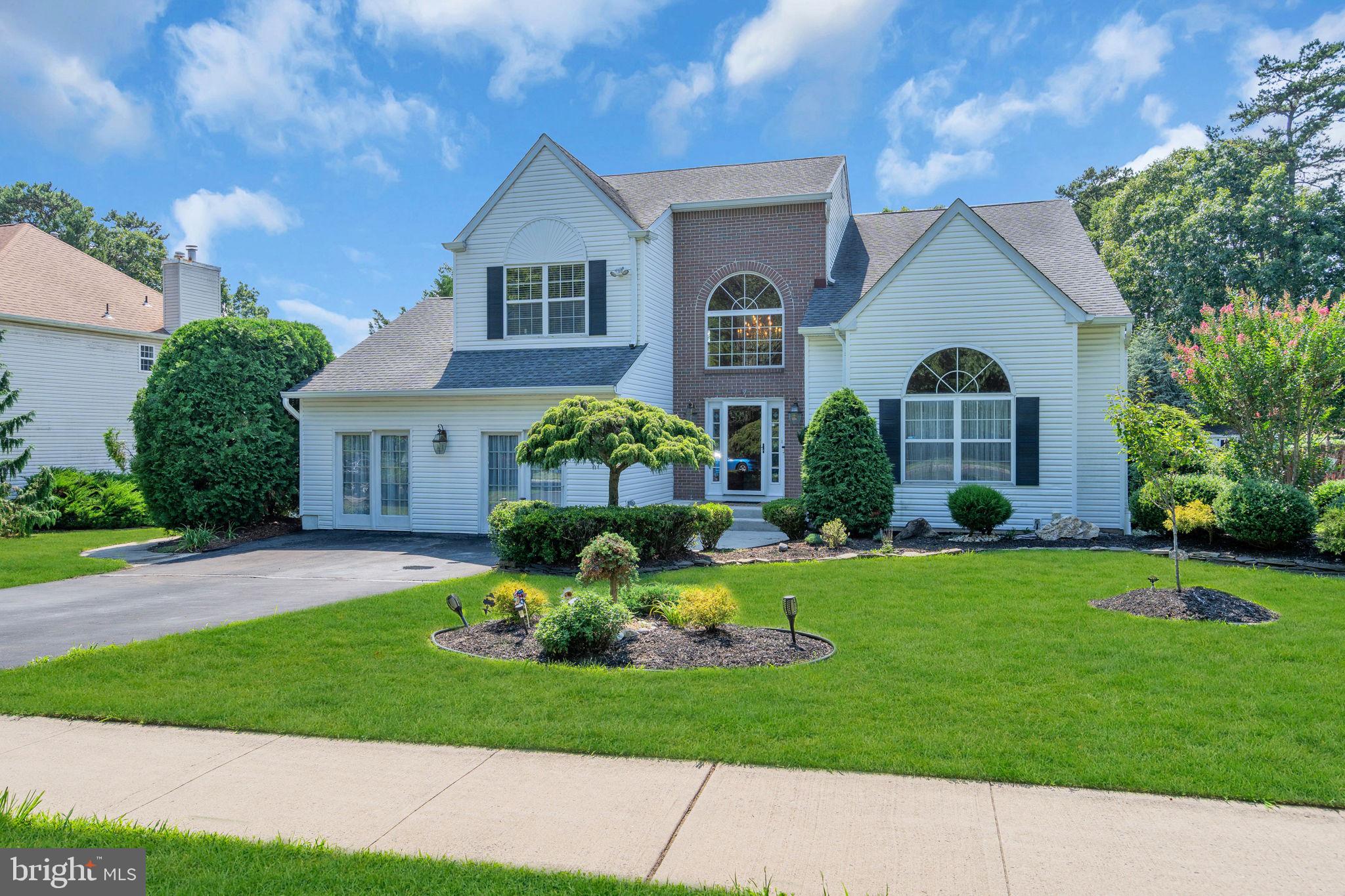 494 MEADOWOOD ROAD