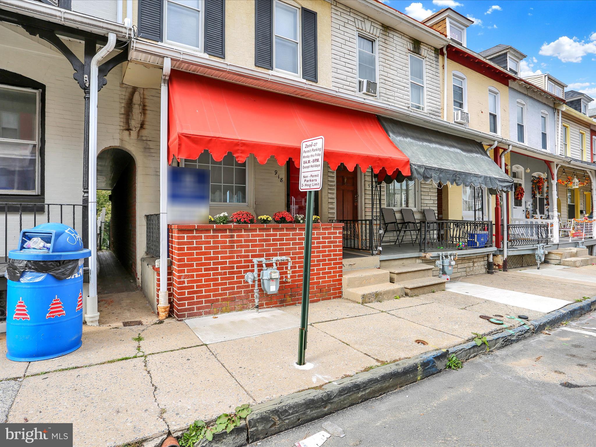 918 LOCUST STREET