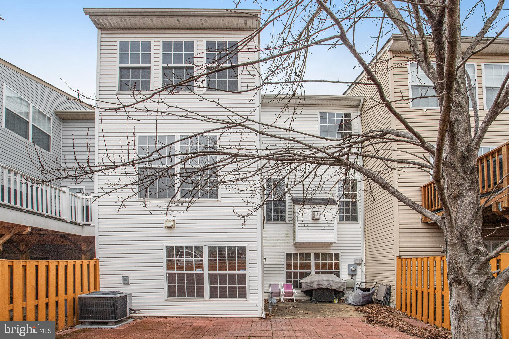 RIPPON LANDING - Residential Lease