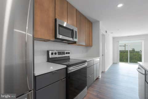 Condo For Rent - 2501 Washington Avenue #0B-505<br/> PHILADELPHIA, PA 19146