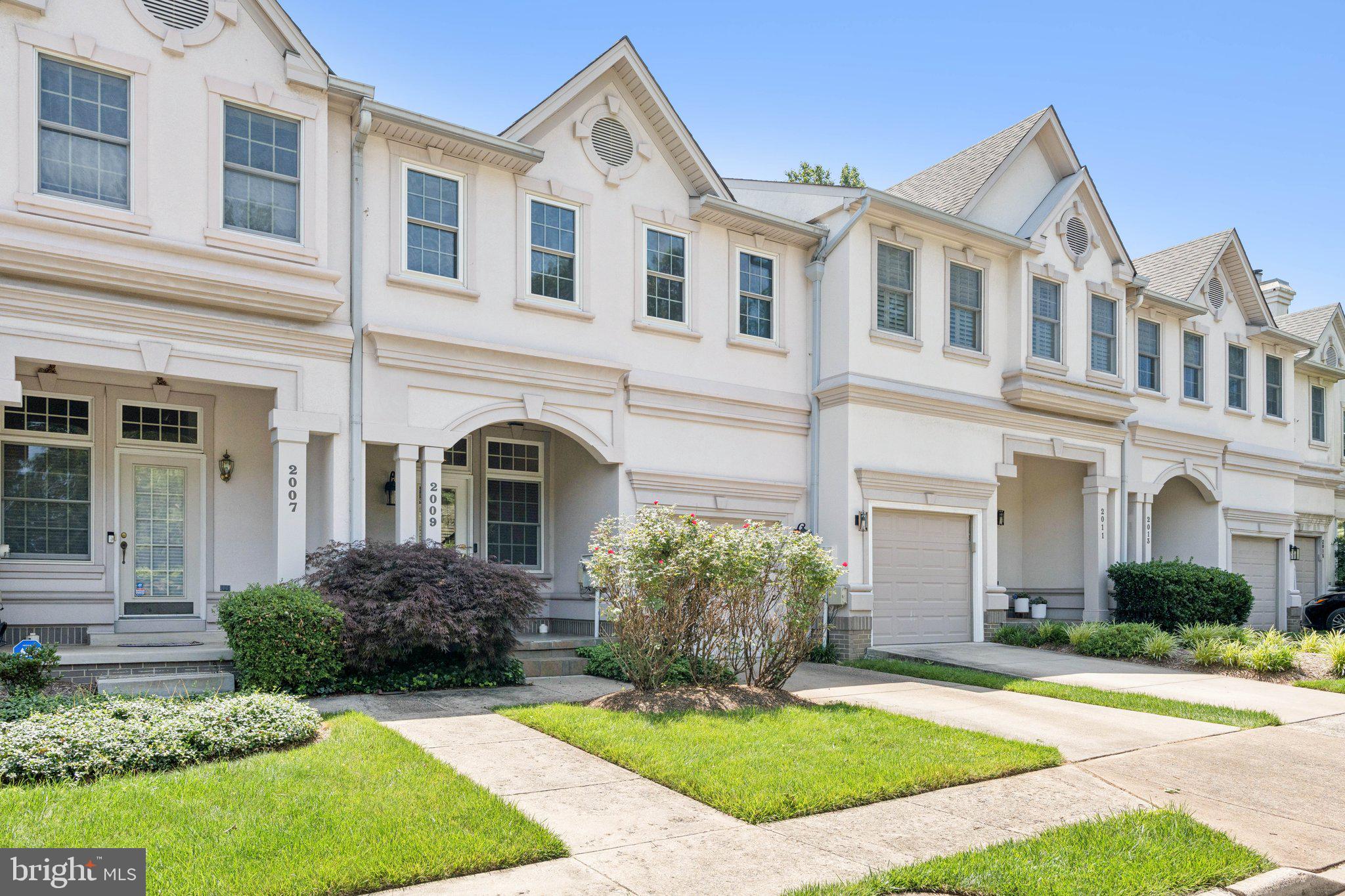 2009 MAGARITY COURT