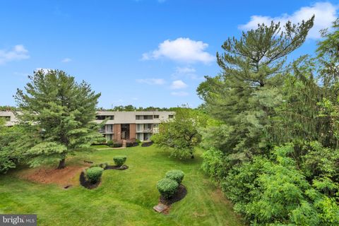 Tiny photo for 10237 Prince Place #25-307, UPPER MARLBORO, MD 20774 (MLS # MDPG2203538)