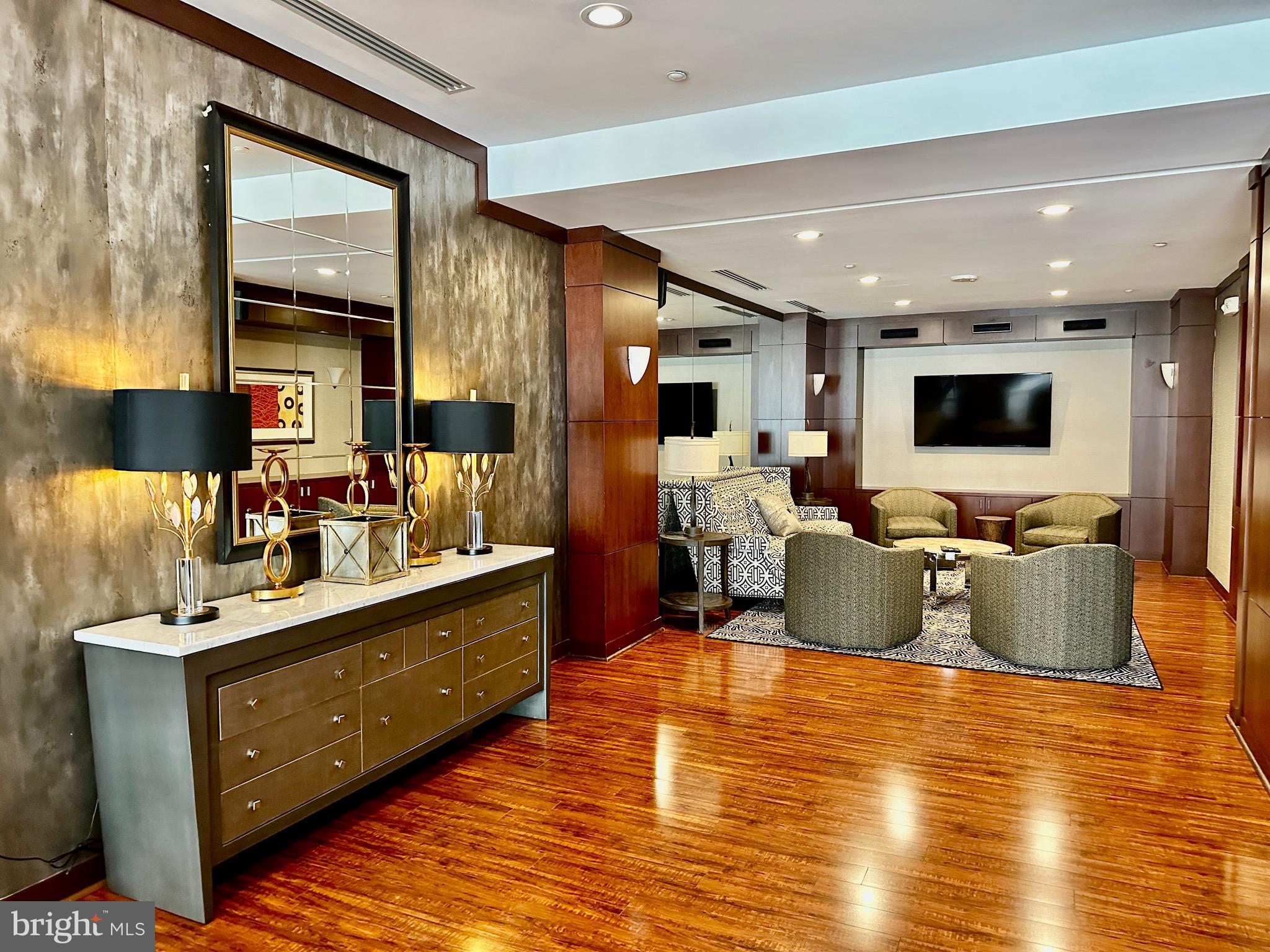 MERCER - Residential Lease