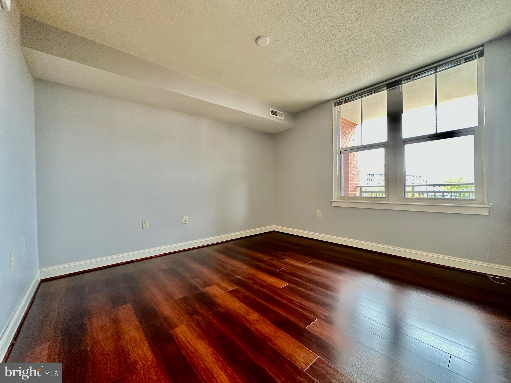 MERCER - Residential Lease